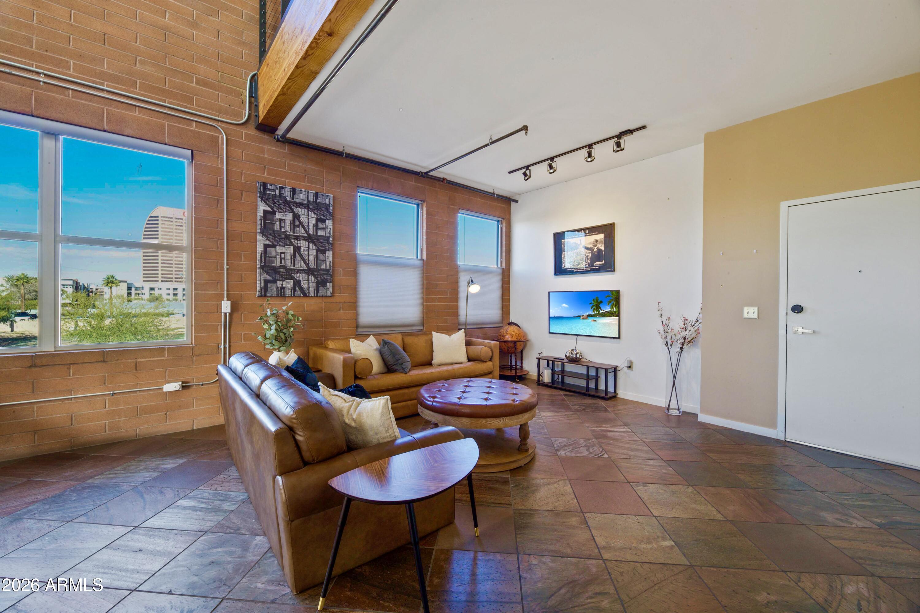 1326 N Central Avenue 210