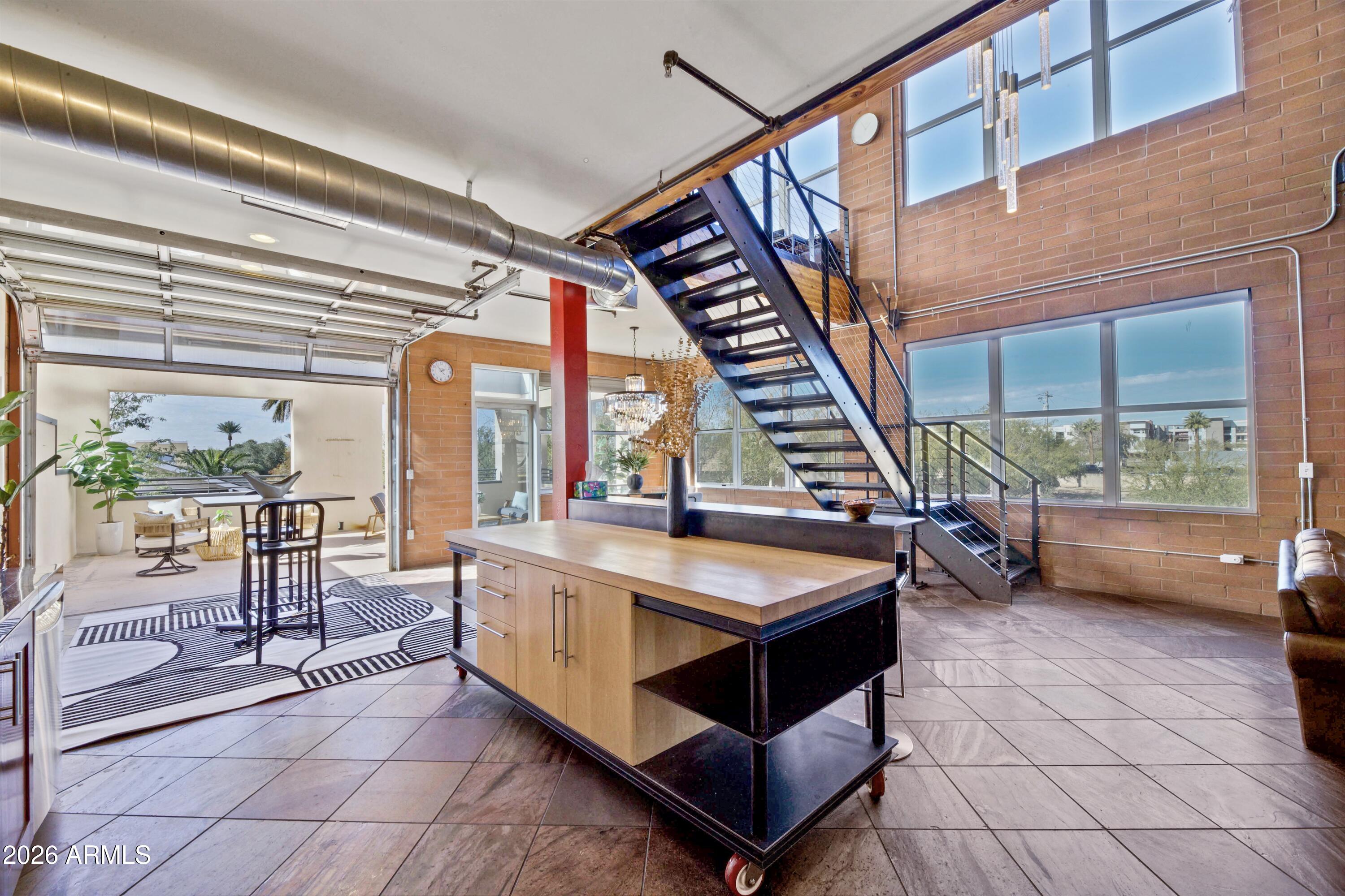 1326 N Central Avenue 210