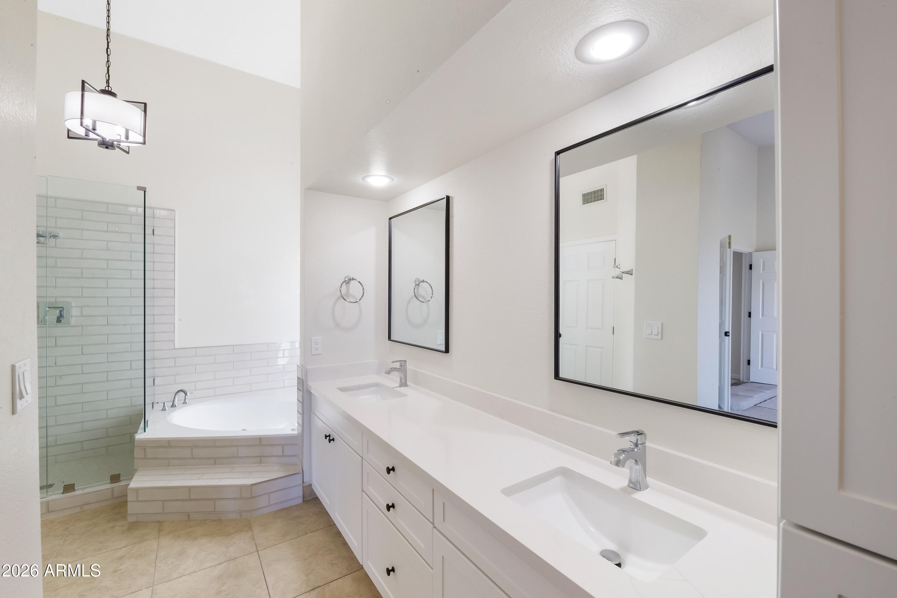 15746 E Cholla Drive