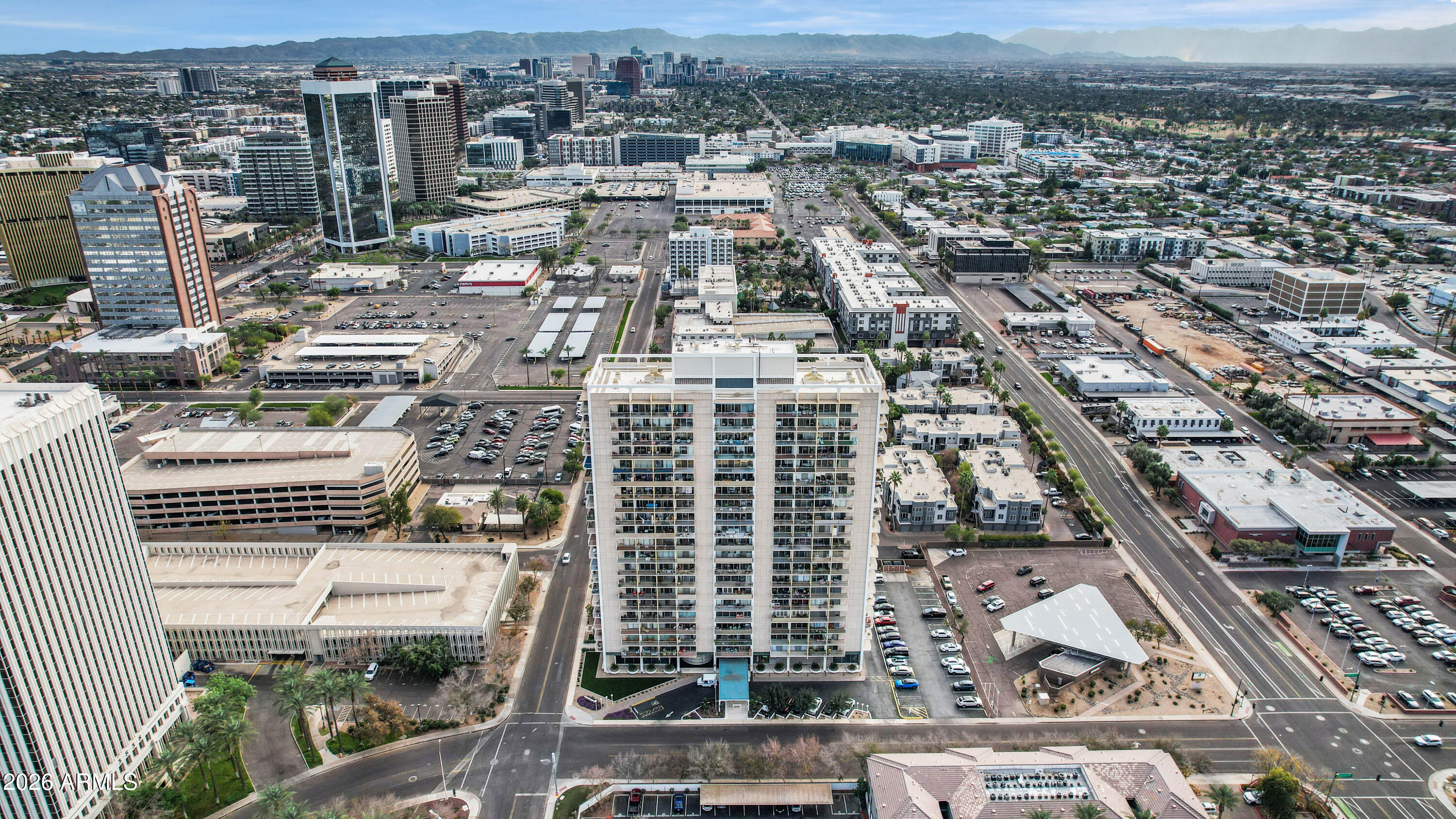 207 W Clarendon Avenue A12