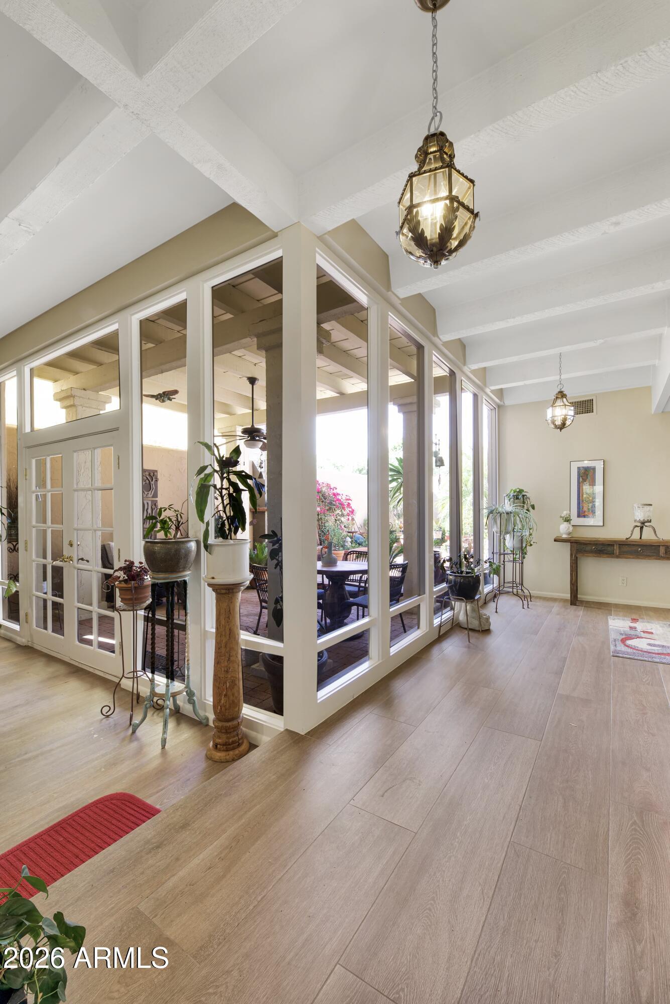 5332 N Questa Tierra Drive