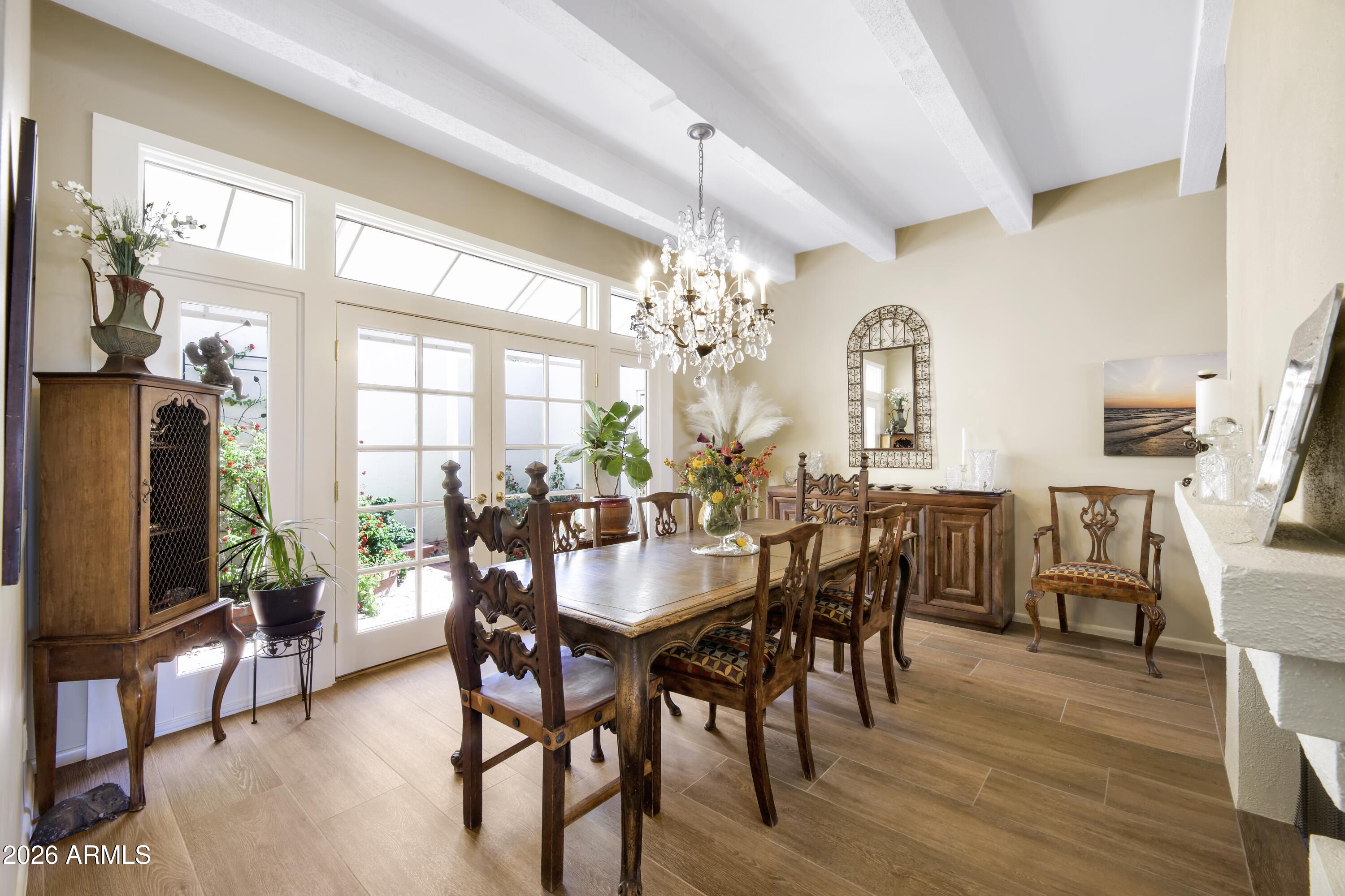 5332 N Questa Tierra Drive