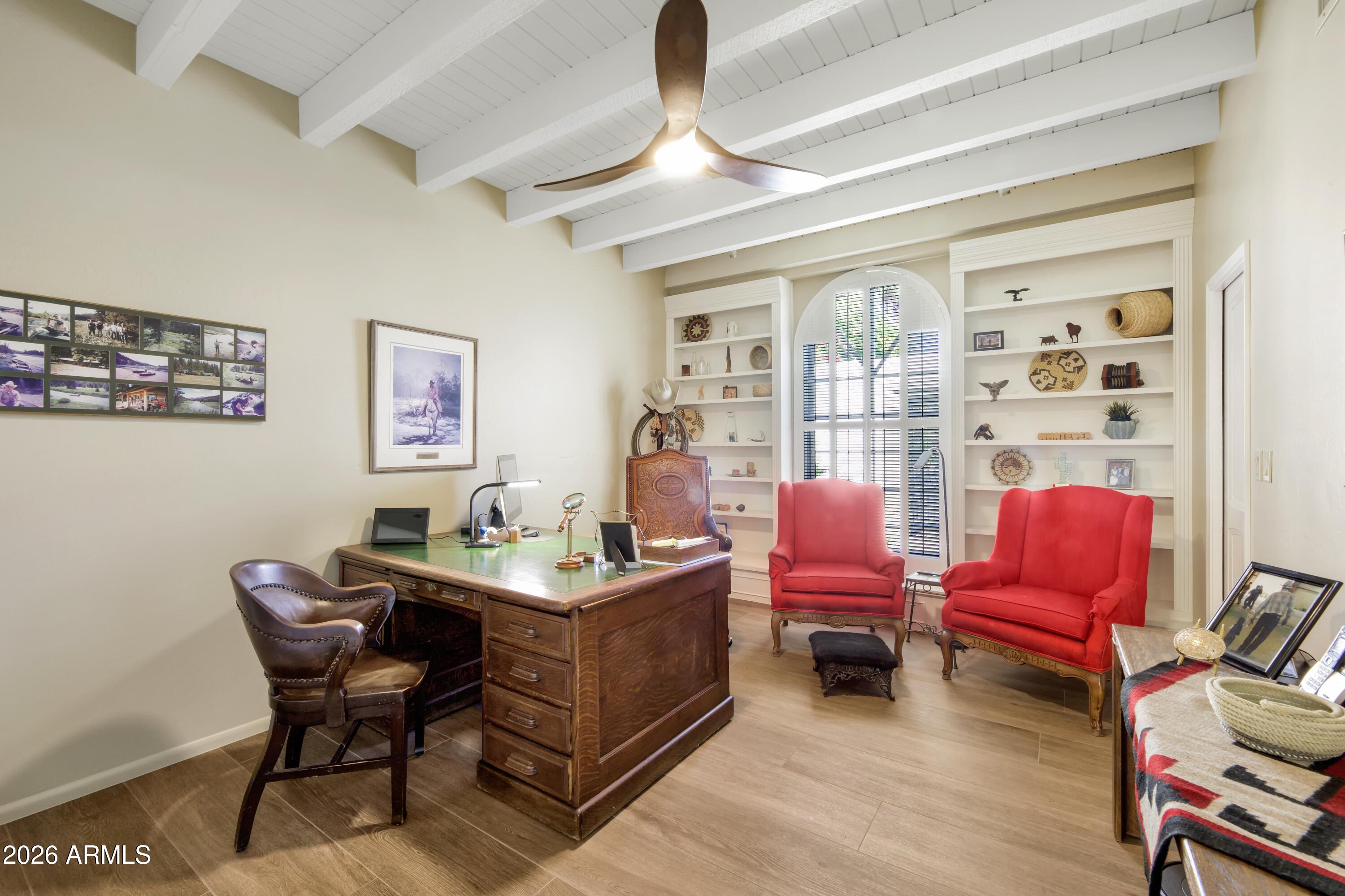 5332 N Questa Tierra Drive