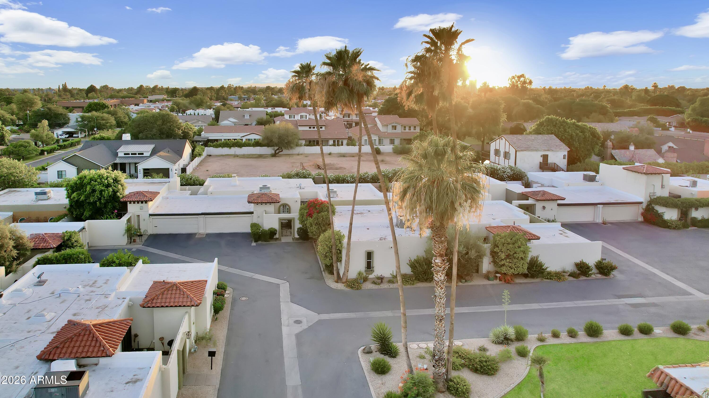 5332 N Questa Tierra Drive