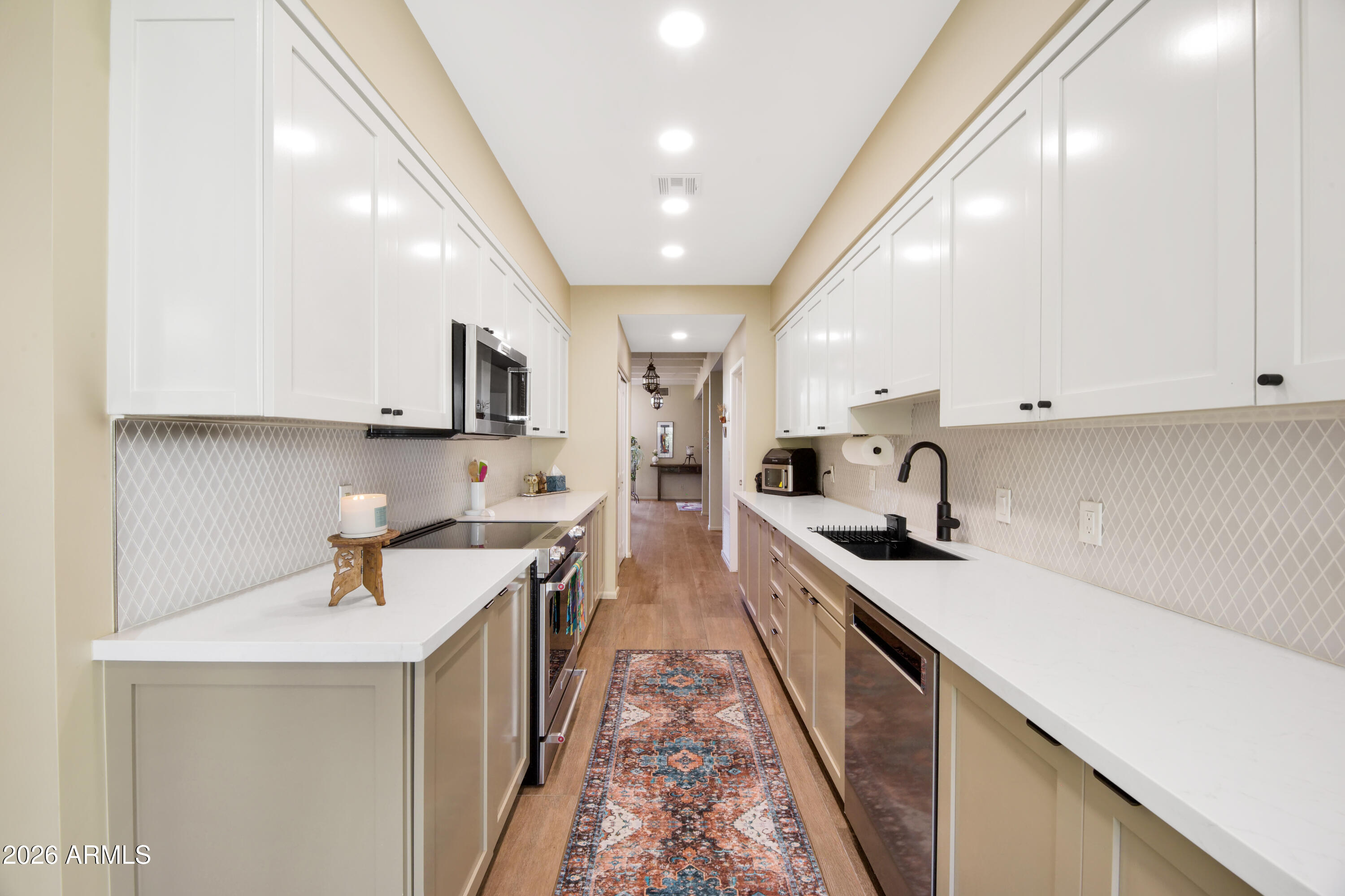 5332 N Questa Tierra Drive