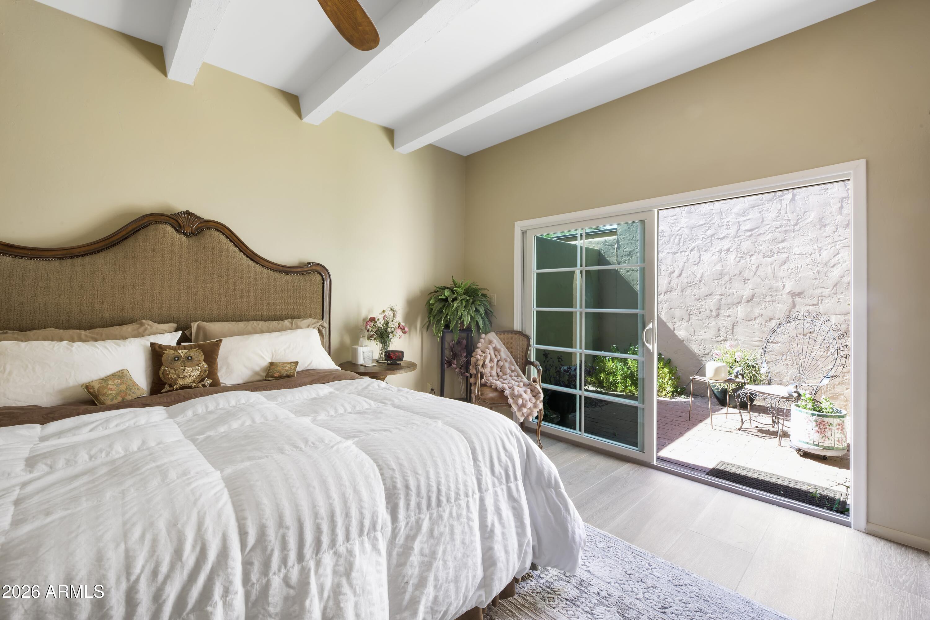 5332 N Questa Tierra Drive