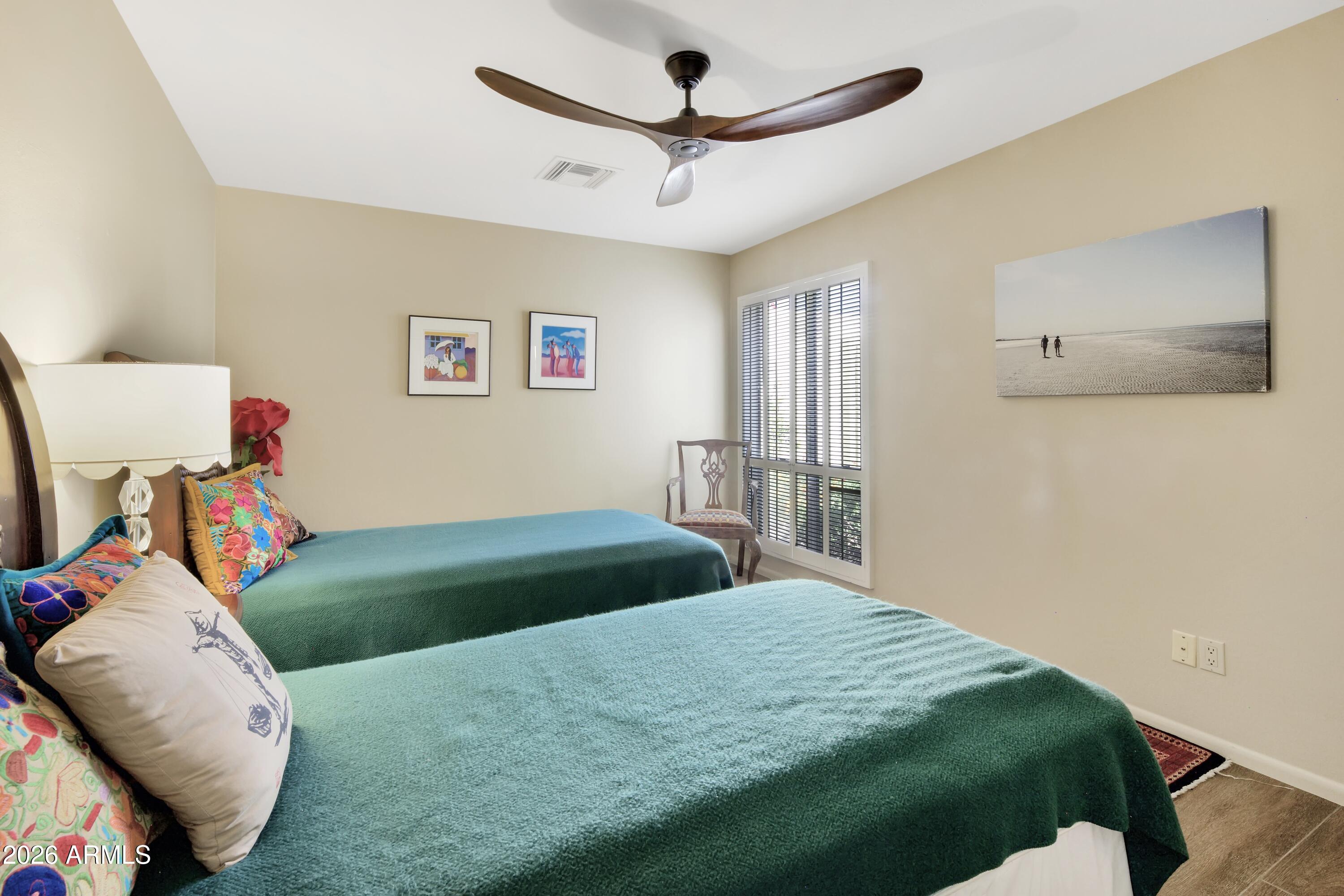 5332 N Questa Tierra Drive