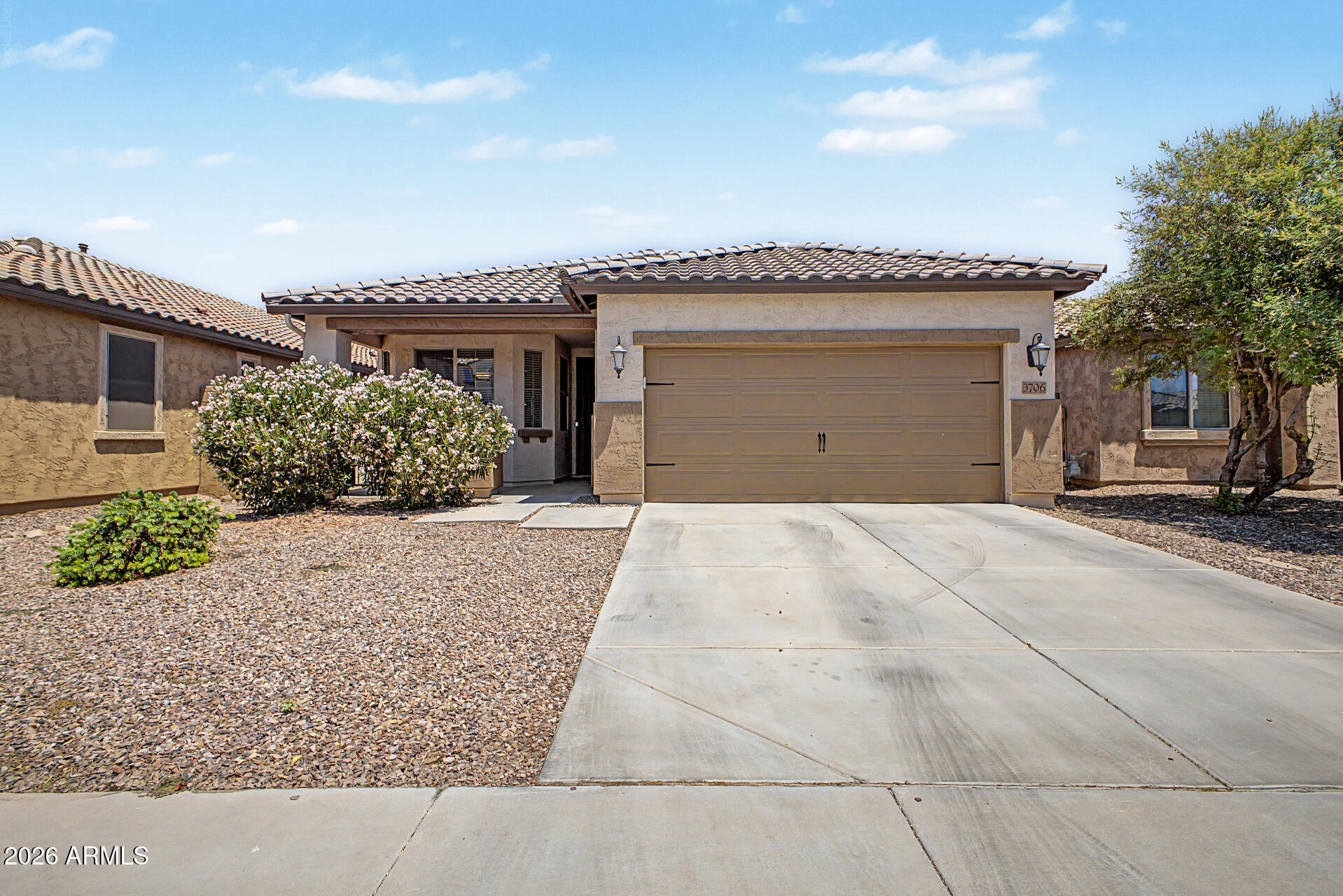 3706 E LODGEPOLE Drive