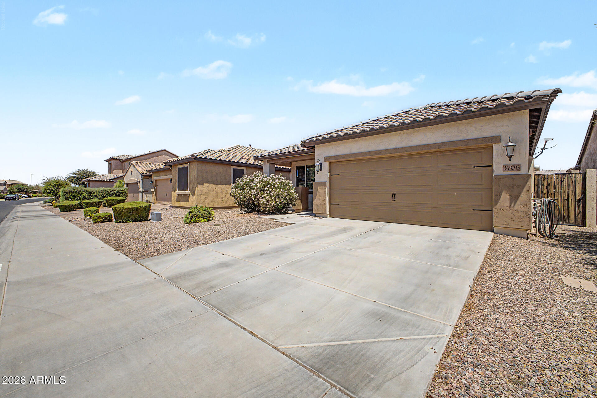 3706 E LODGEPOLE Drive