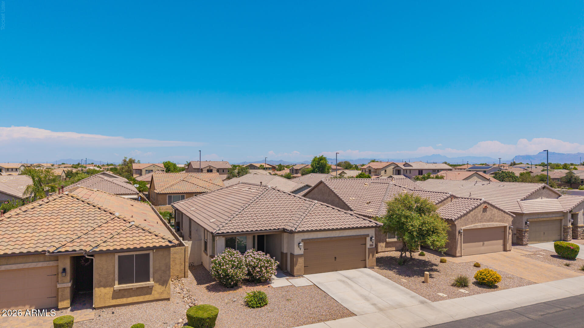 3706 E LODGEPOLE Drive