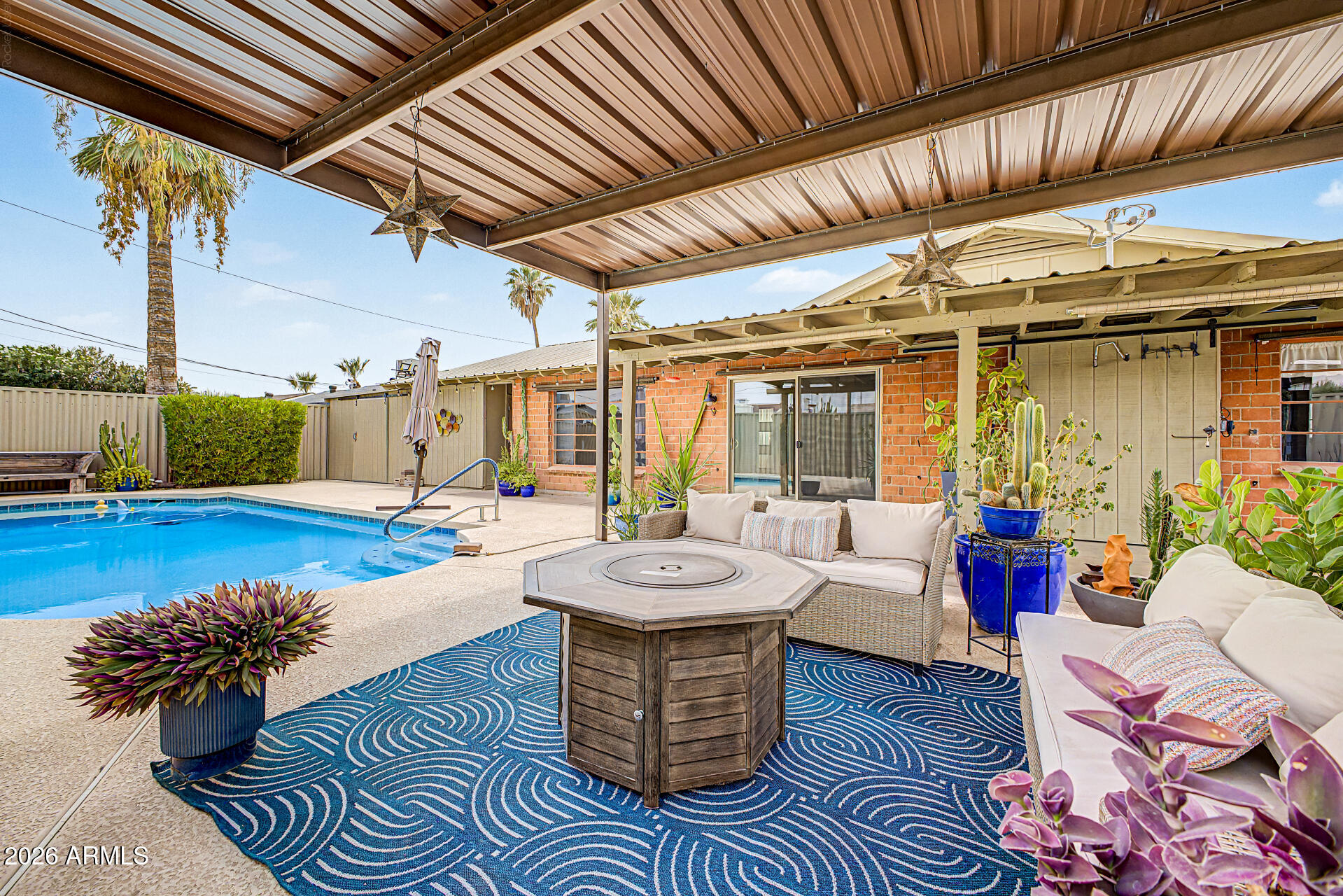 2505 N 85TH Place