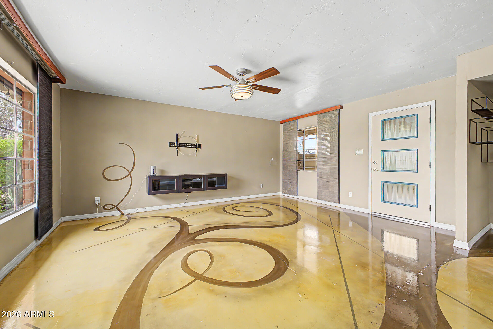2505 N 85TH Place