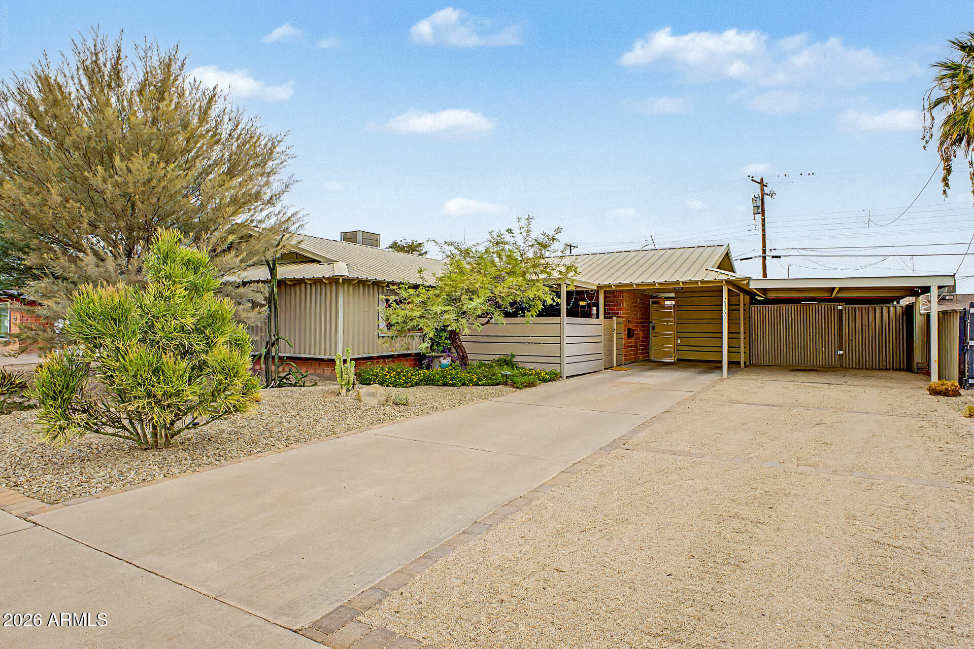 2505 N 85TH Place