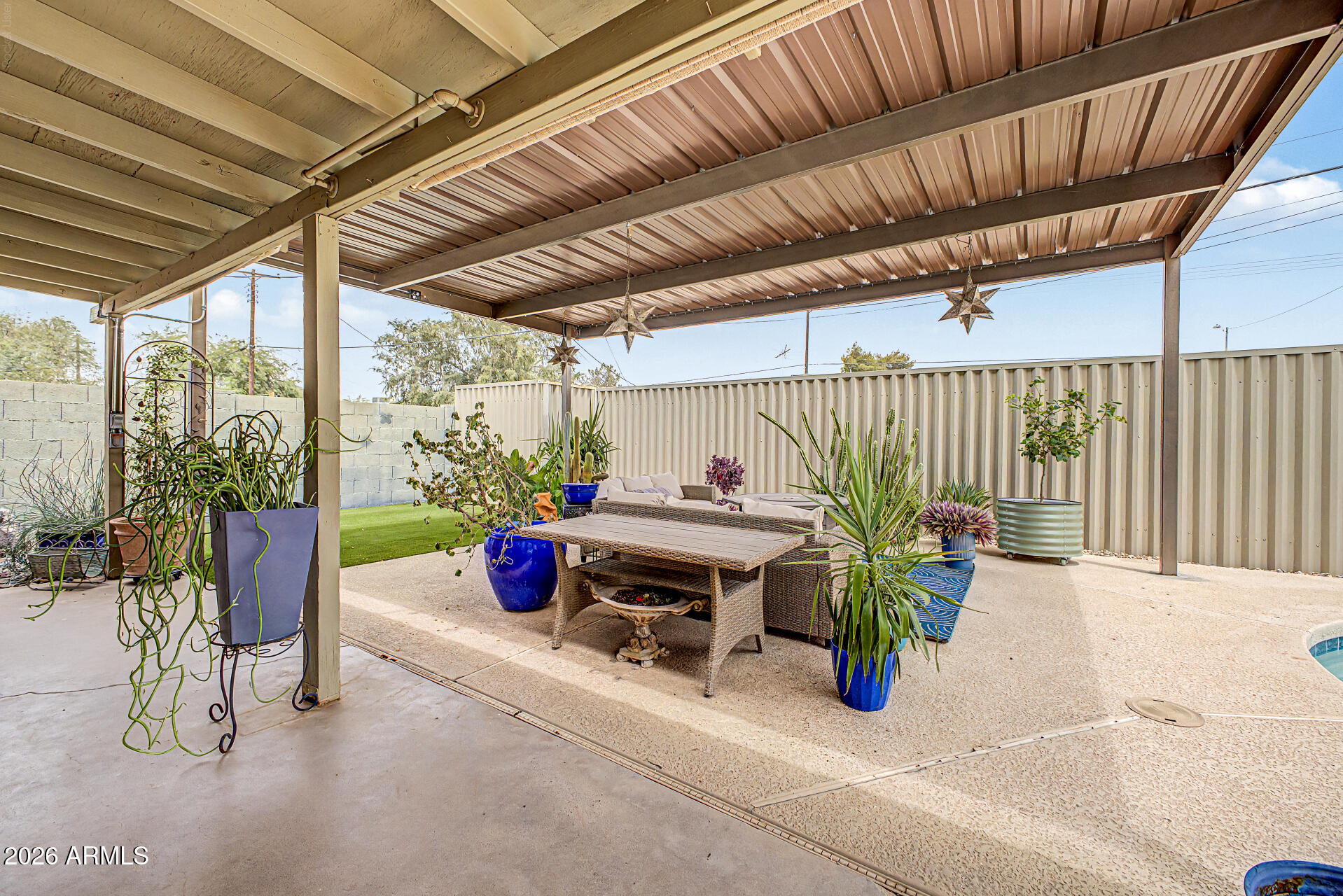 2505 N 85TH Place