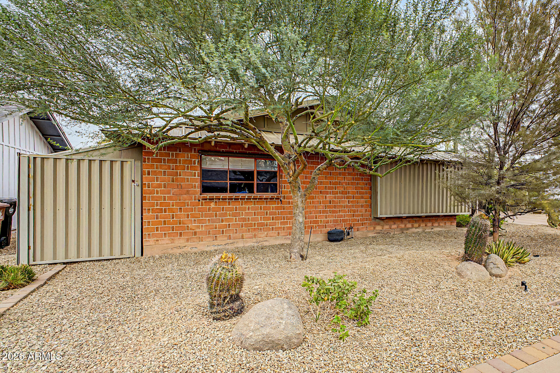 2505 N 85TH Place