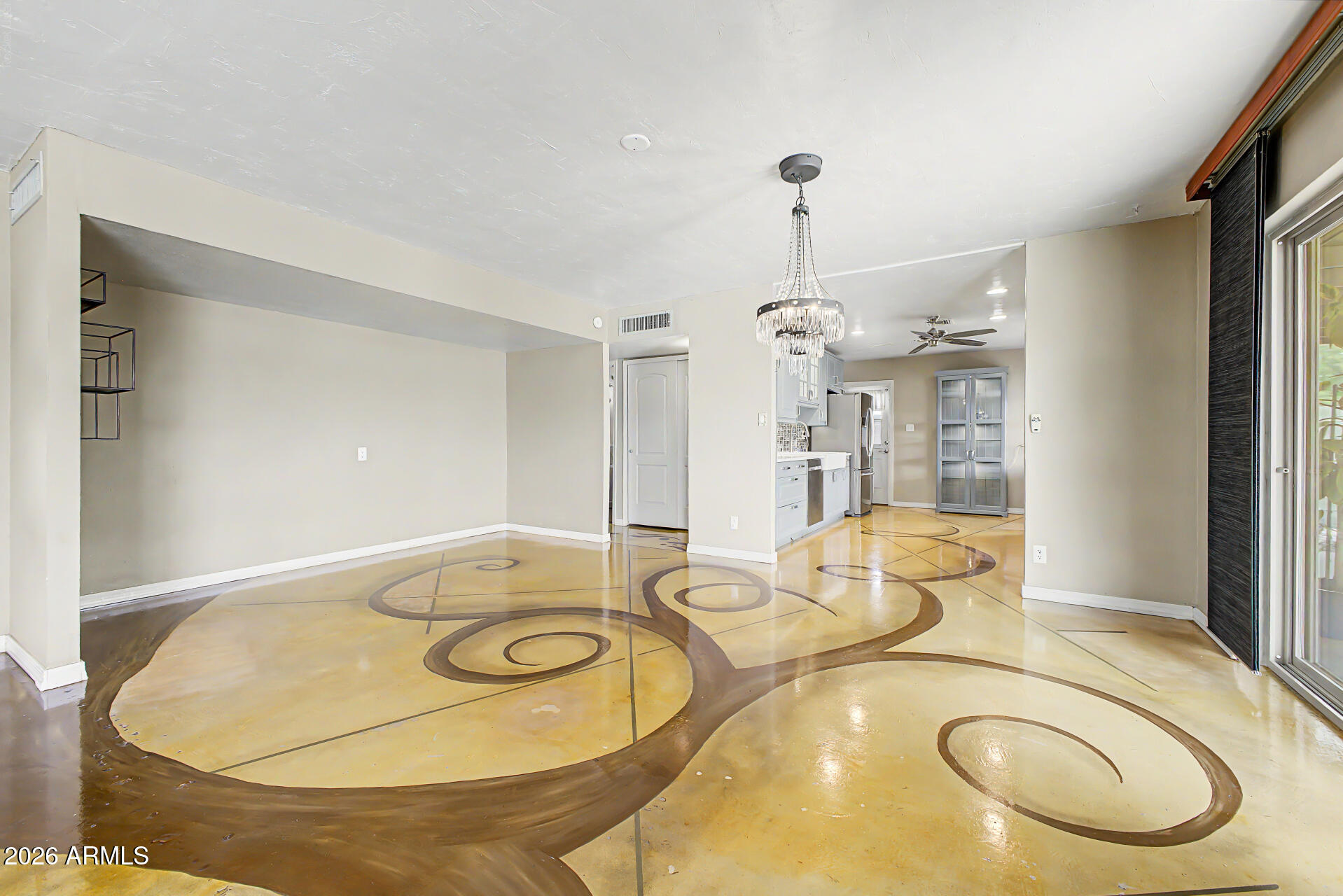 2505 N 85TH Place