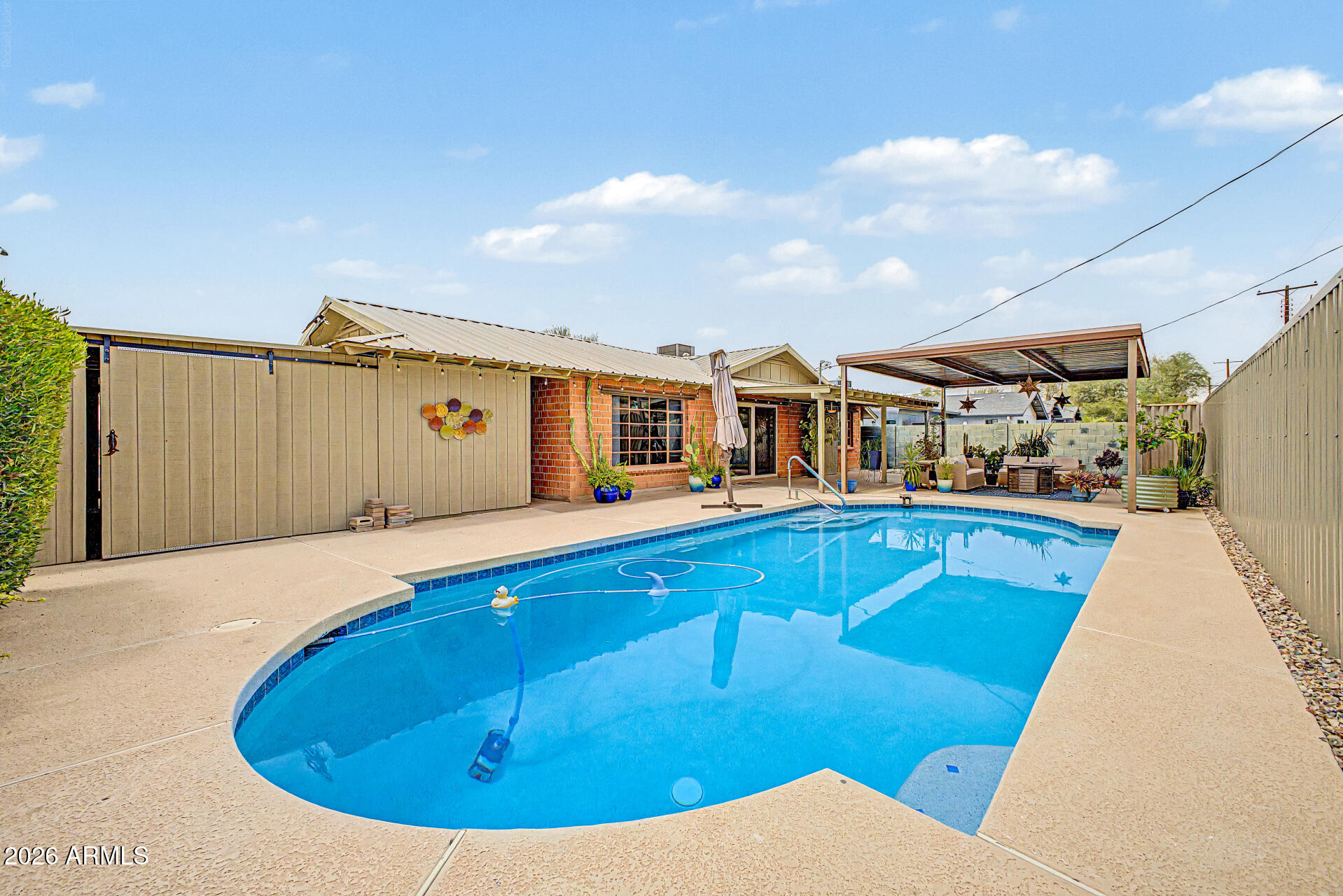 2505 N 85TH Place