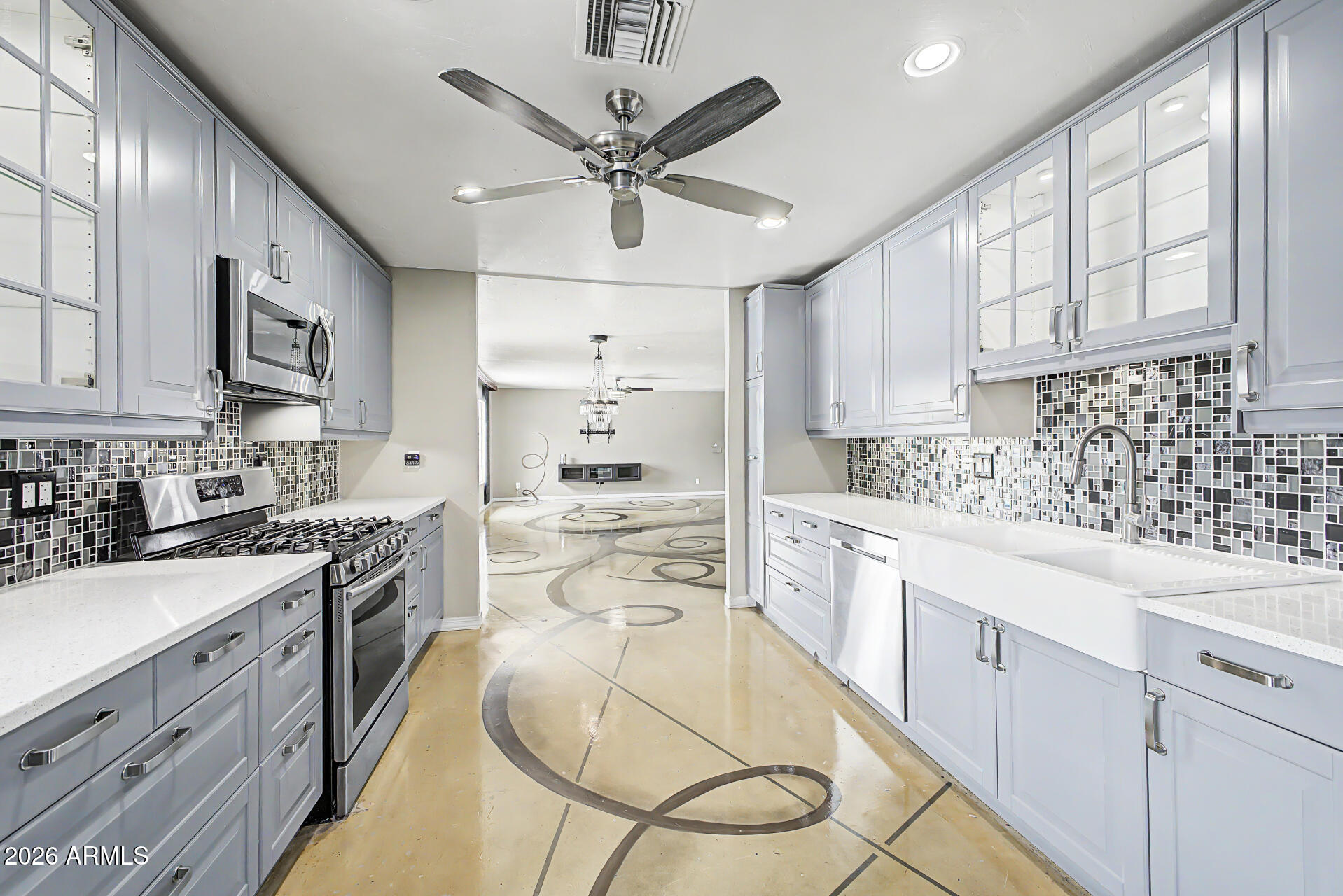 2505 N 85TH Place