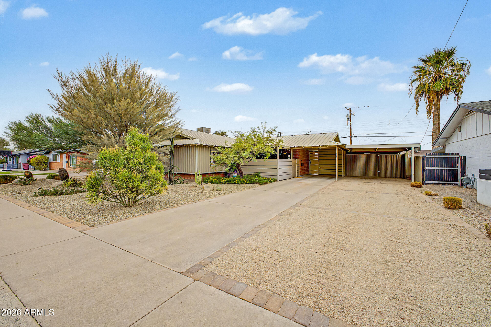2505 N 85TH Place