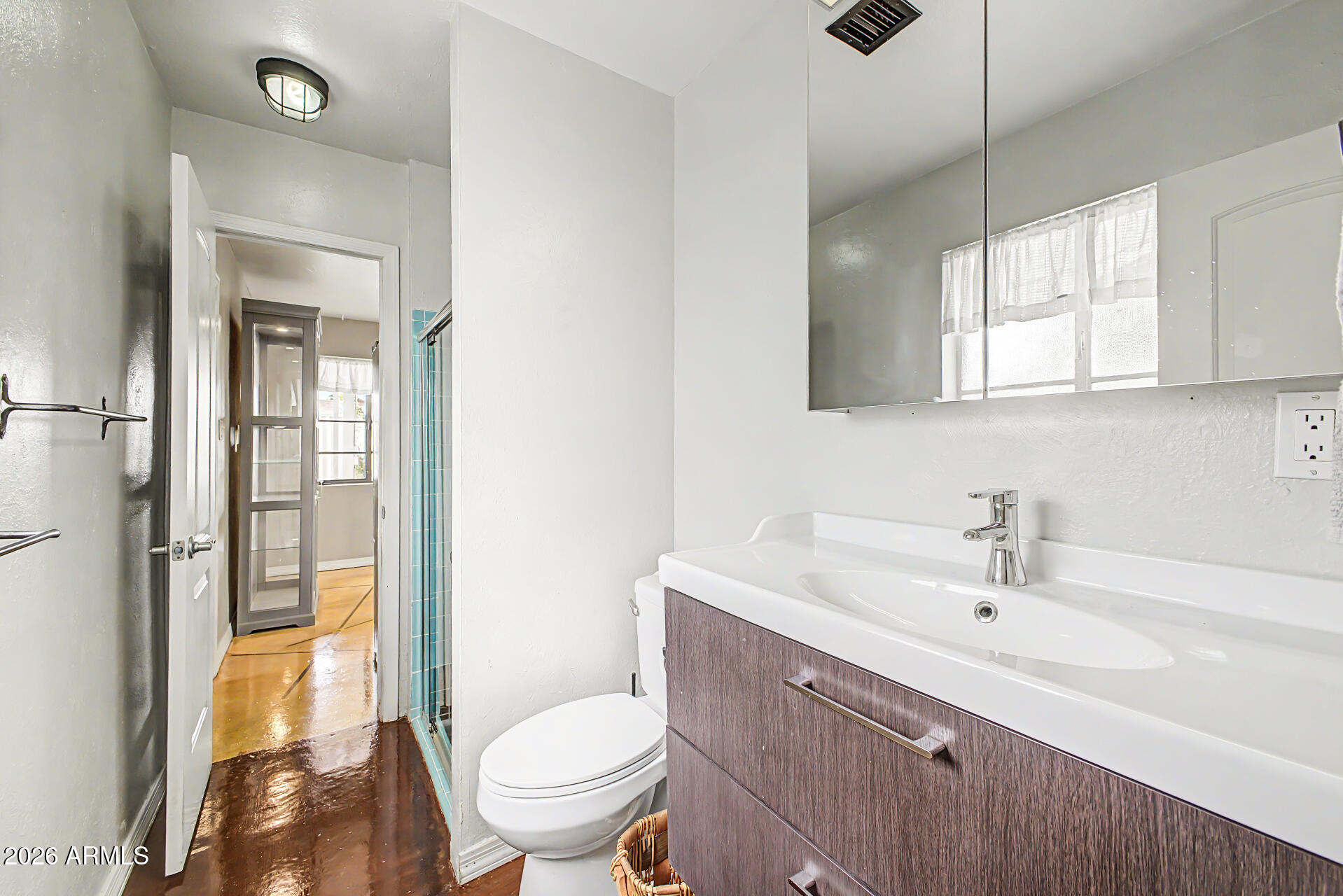 2505 N 85TH Place