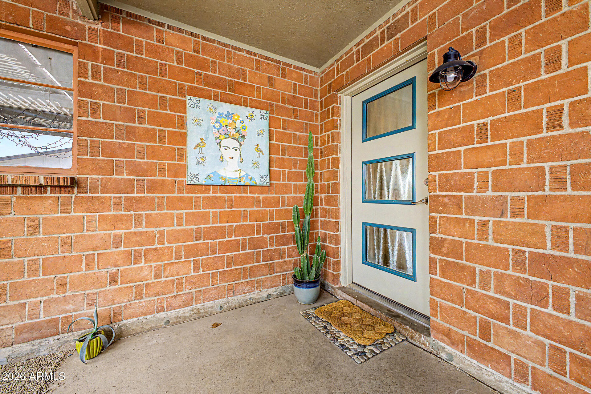 2505 N 85TH Place