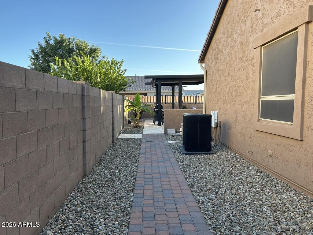 22314 E VIA DEL VERDE