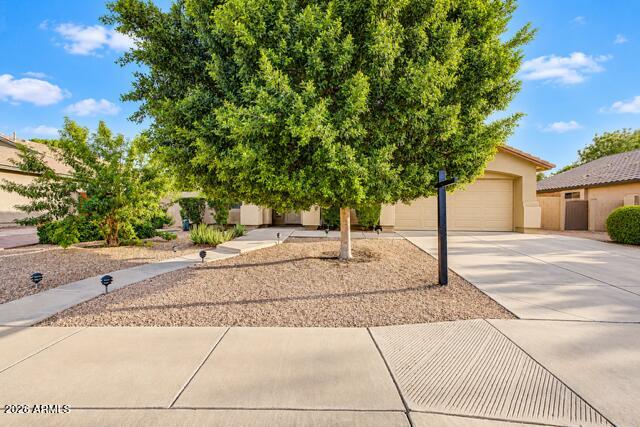 2093 E NATHAN Way