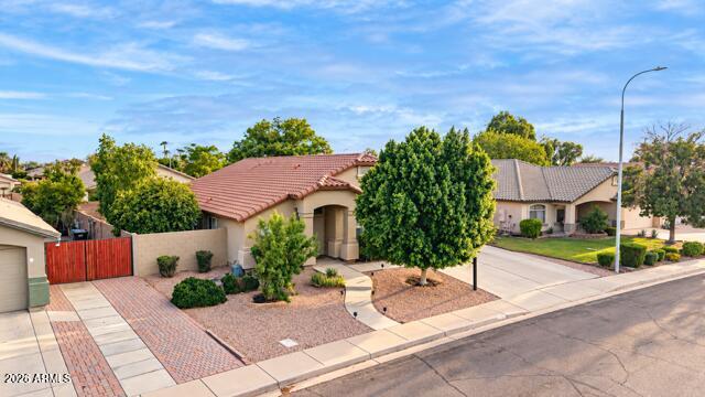 2093 E NATHAN Way