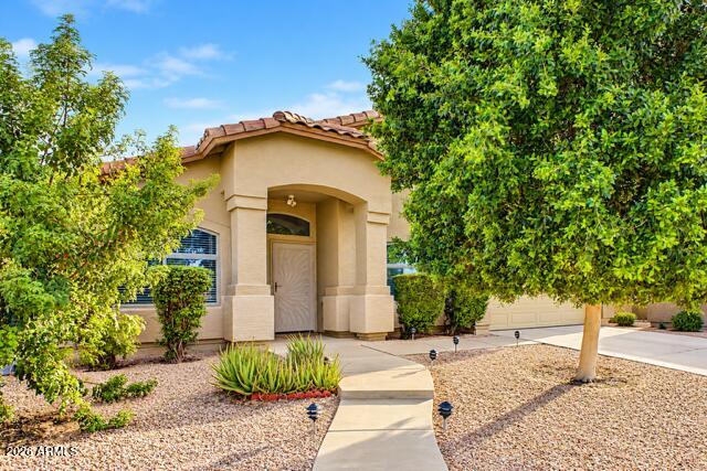 2093 E NATHAN Way