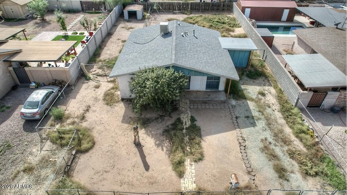 1119 E Bisnaga Street