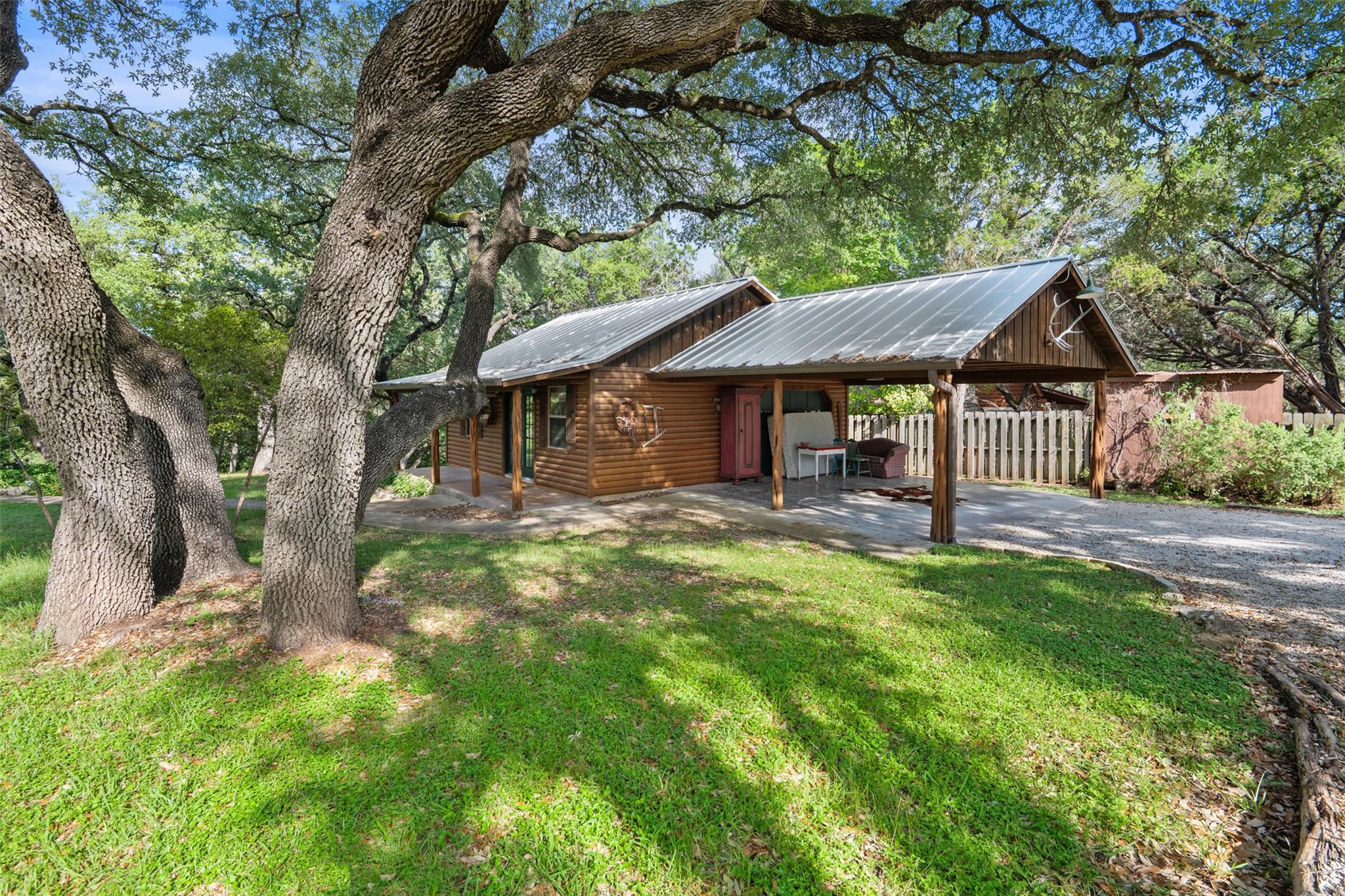 301 Wilson Creek CIR