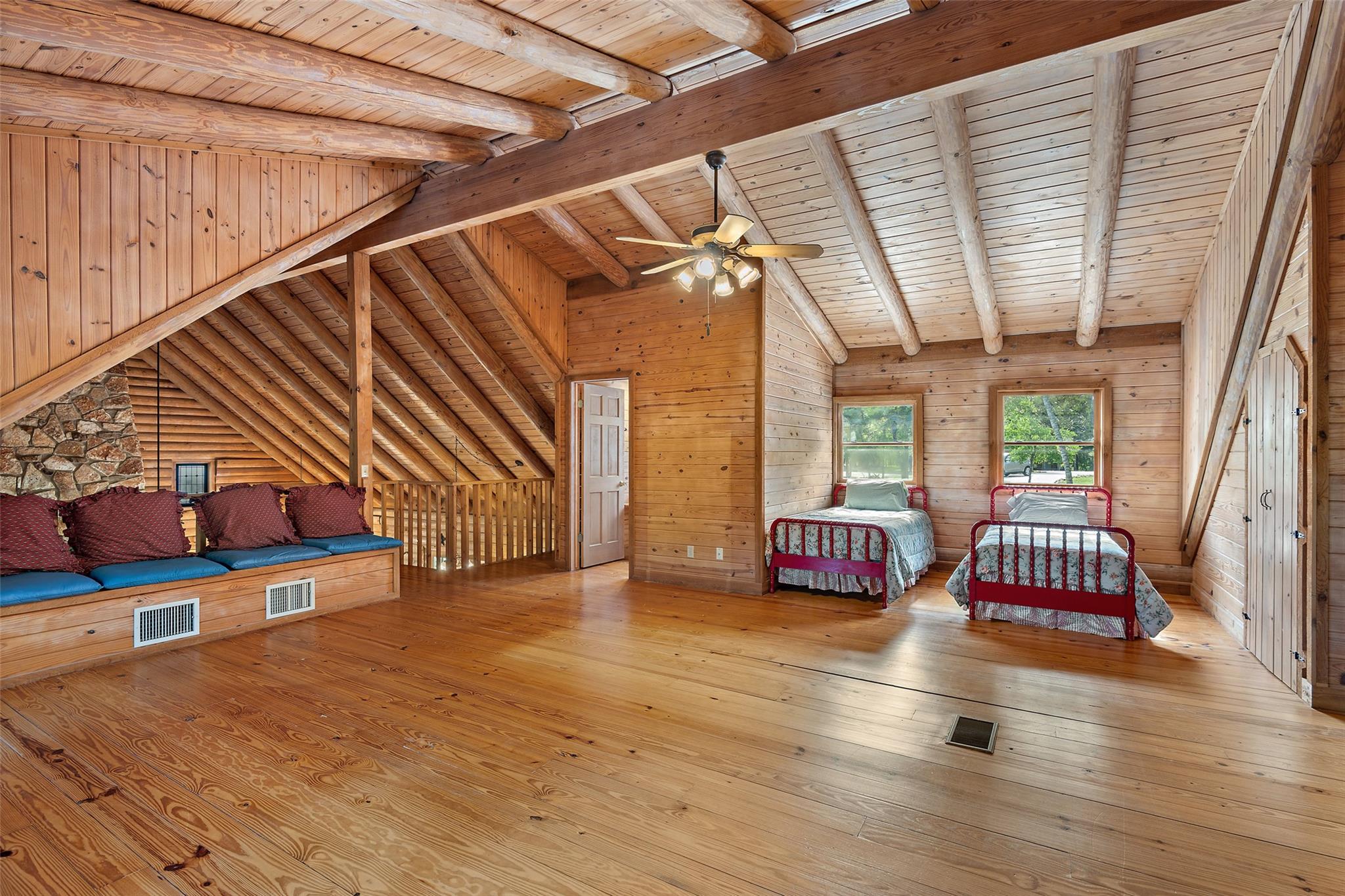 301 Wilson Creek CIR