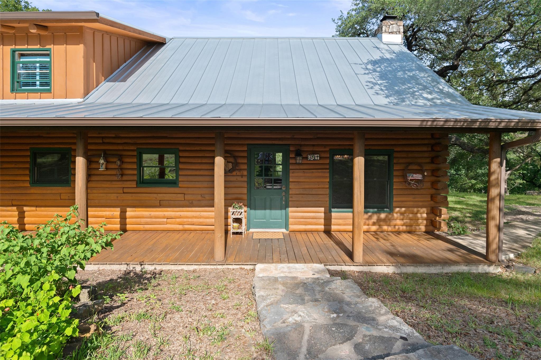 301 Wilson Creek CIR