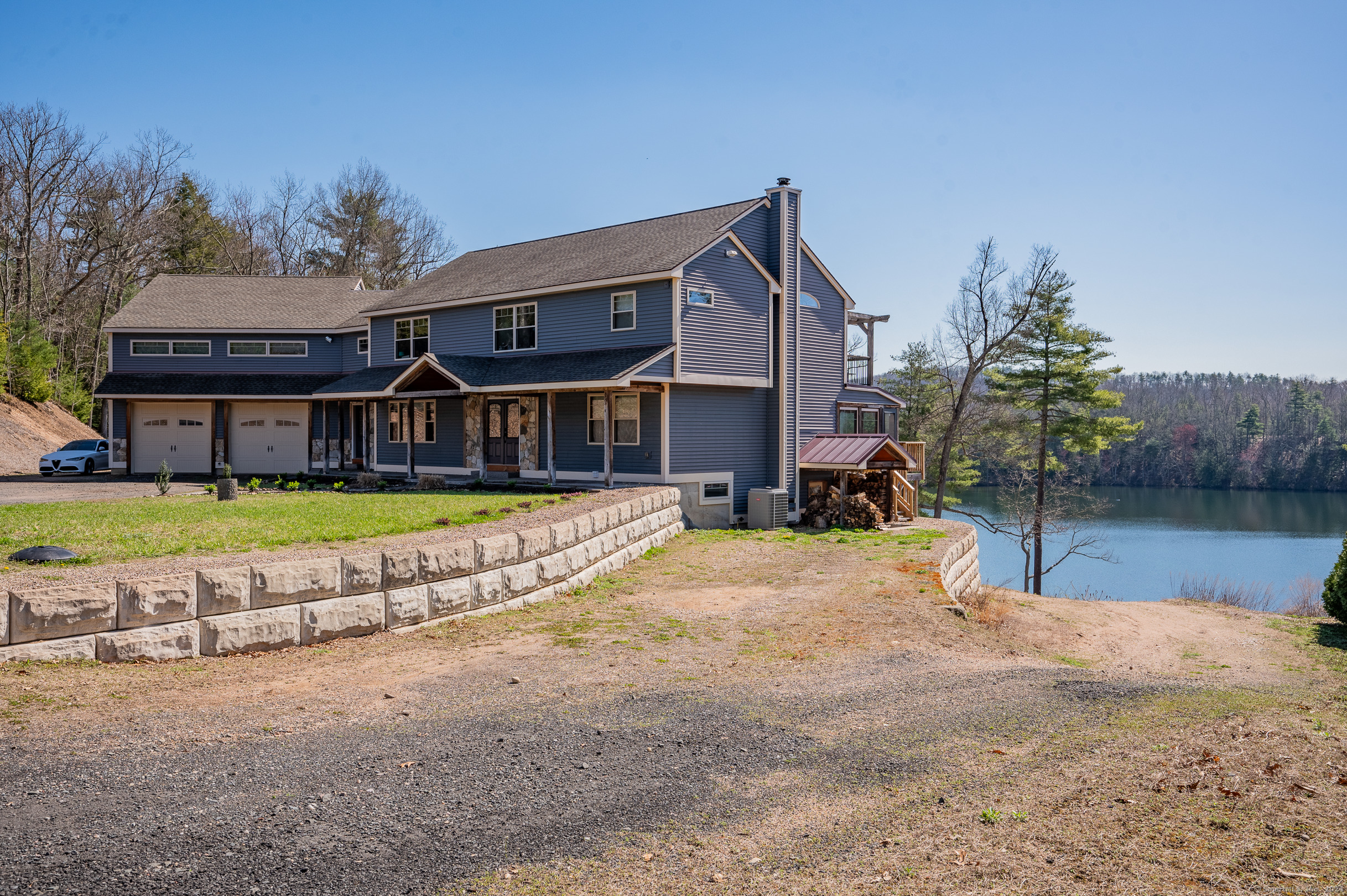 2R West Lakeview Drive