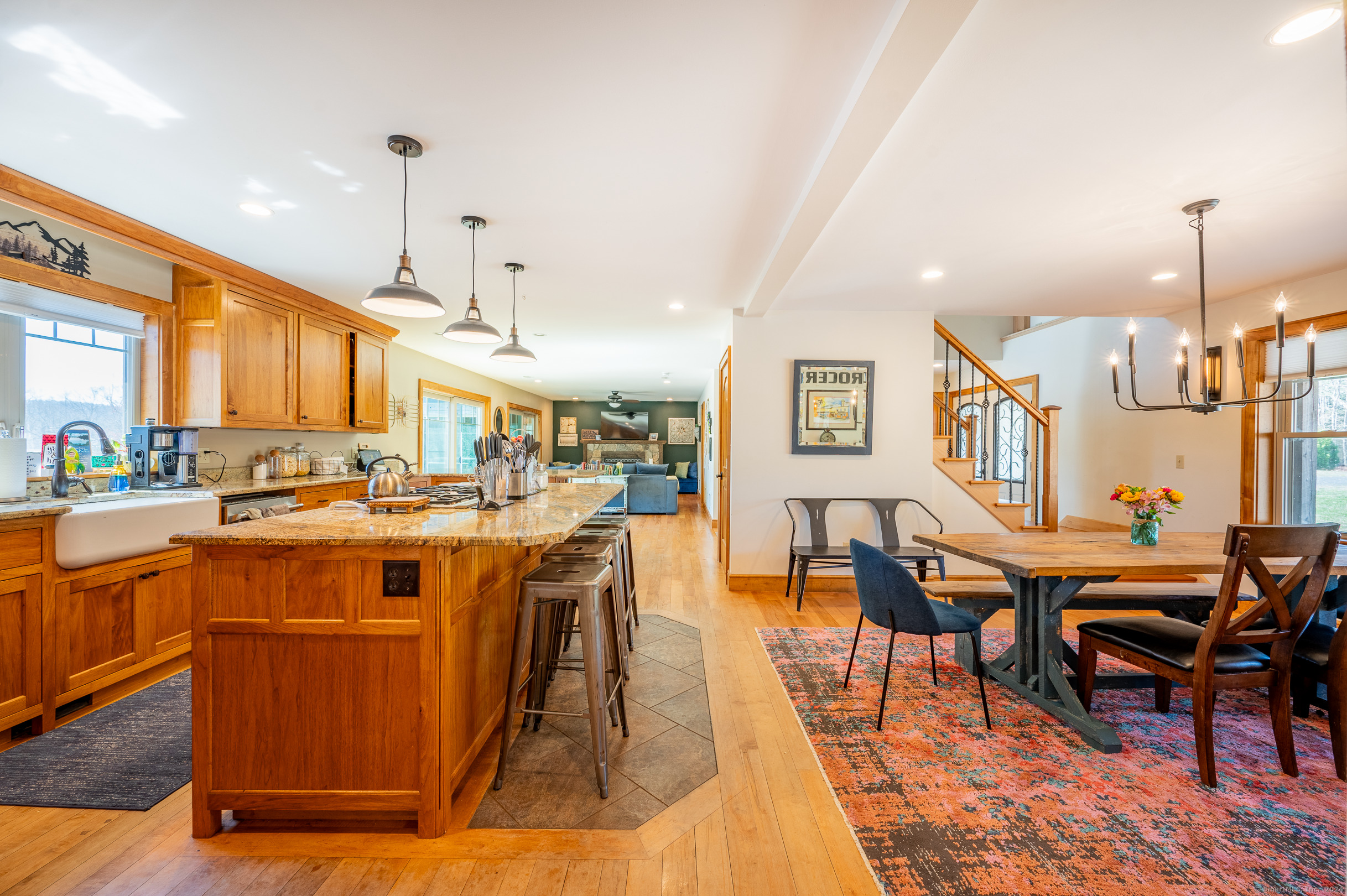 2R West Lakeview Drive