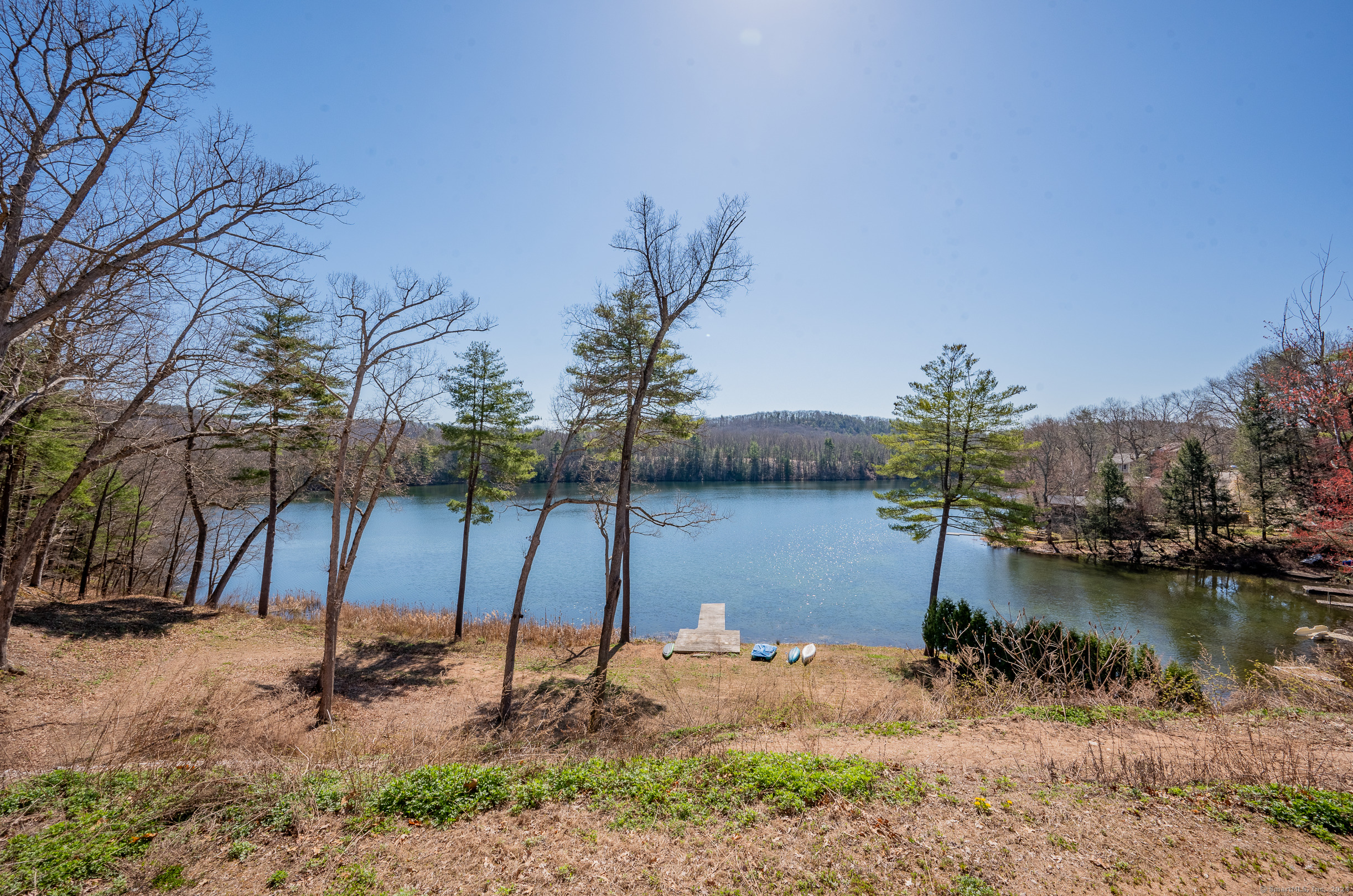 2R West Lakeview Drive