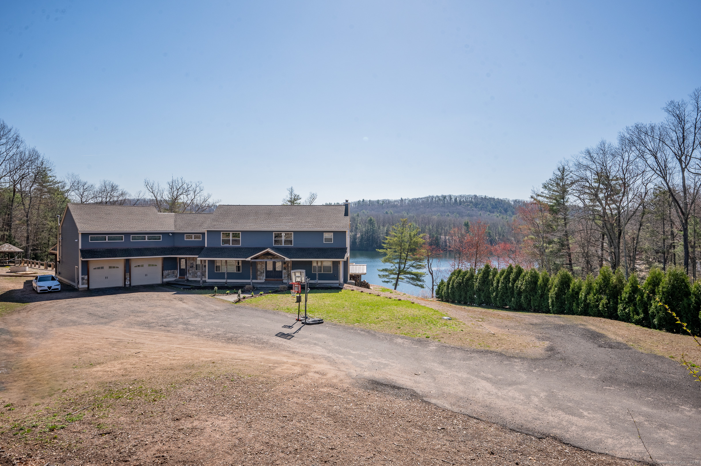 2R West Lakeview Drive