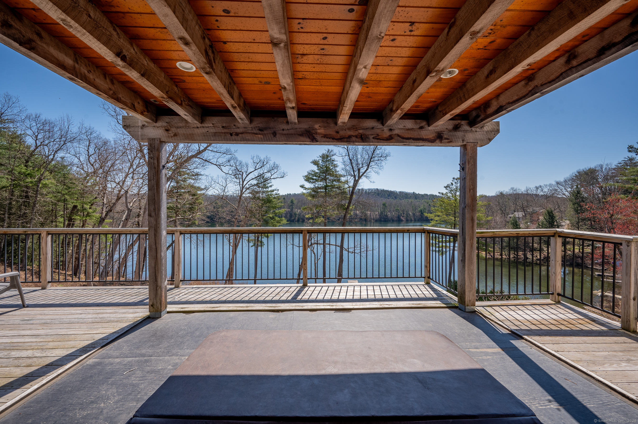 2R West Lakeview Drive