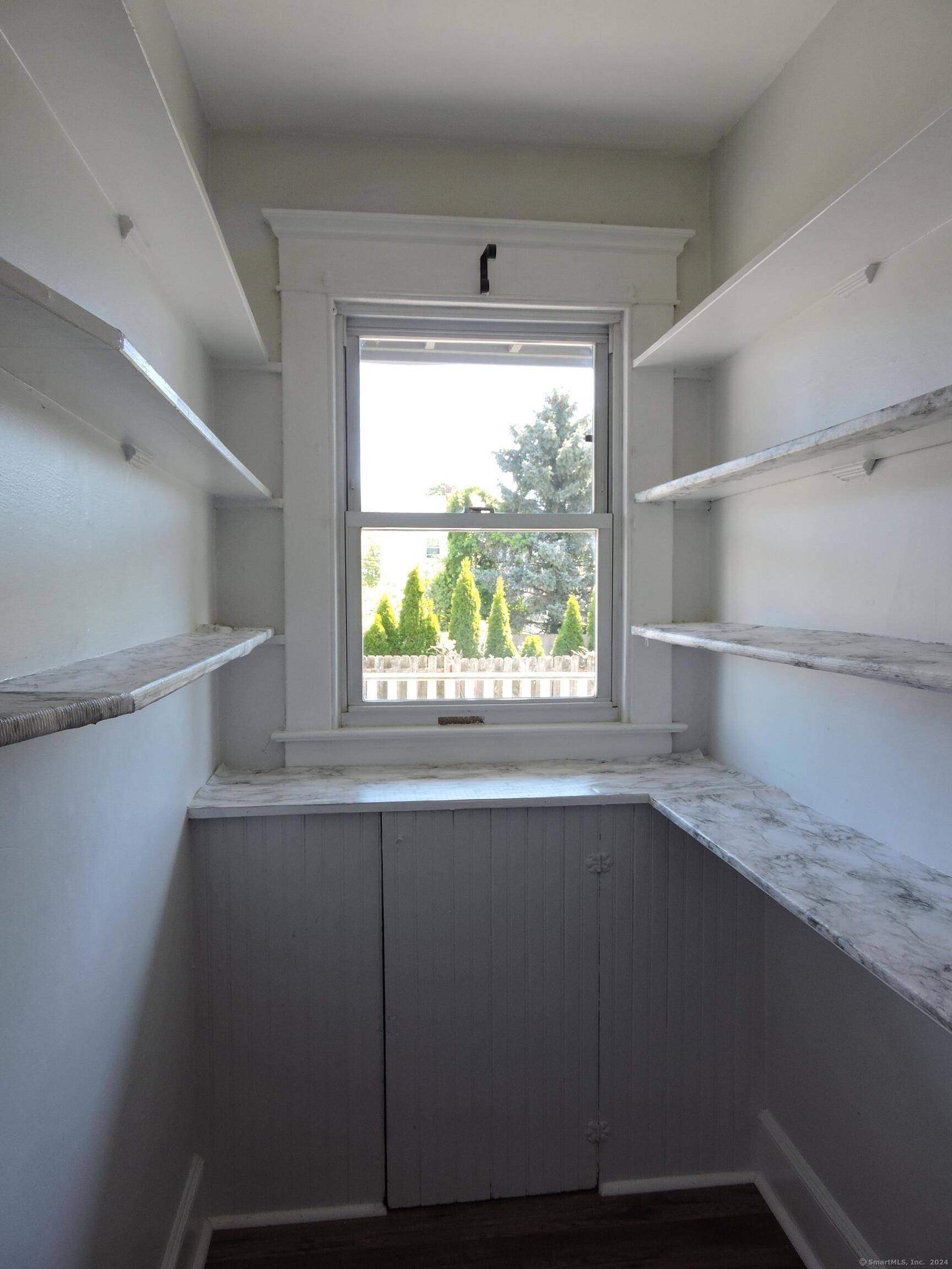 121 East Avenue