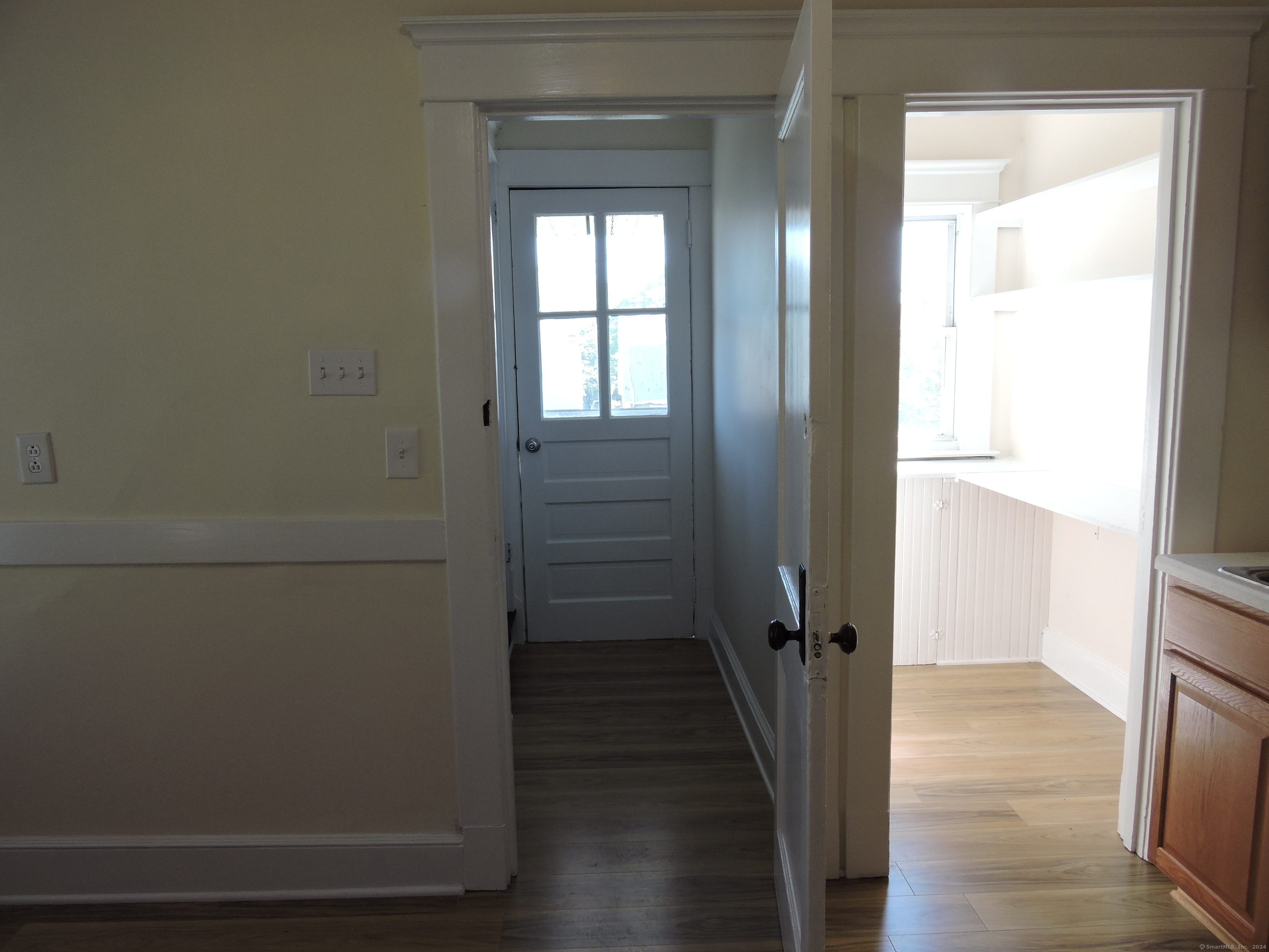 121 East Avenue