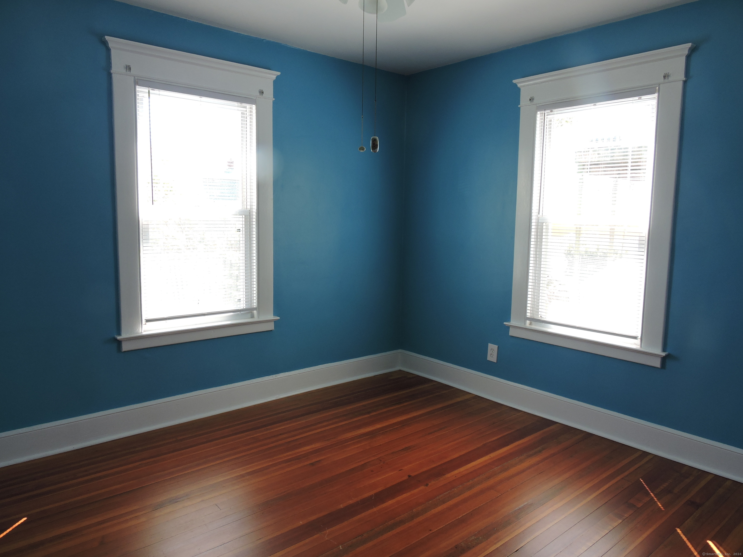 121 East Avenue