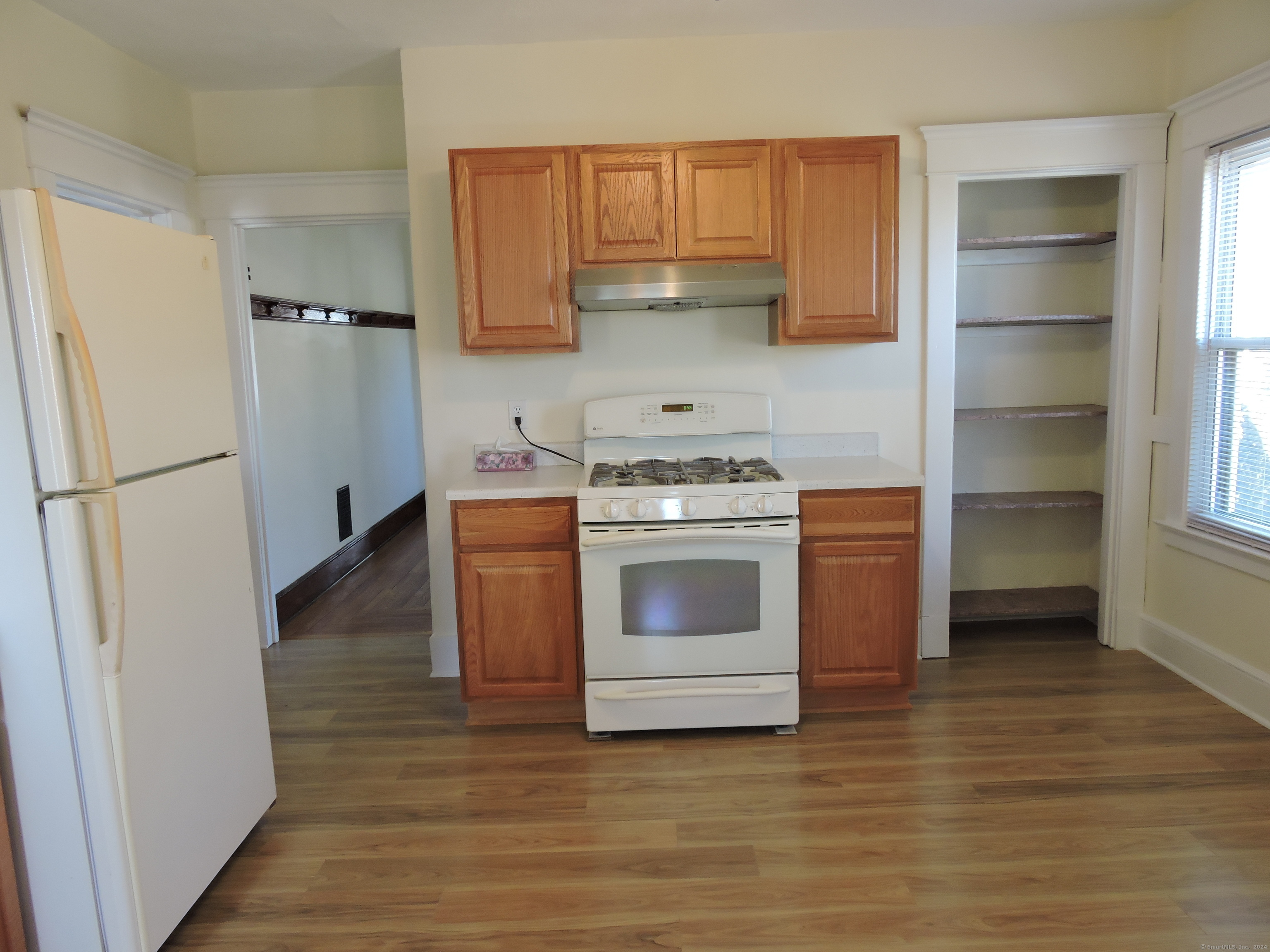 121 East Avenue
