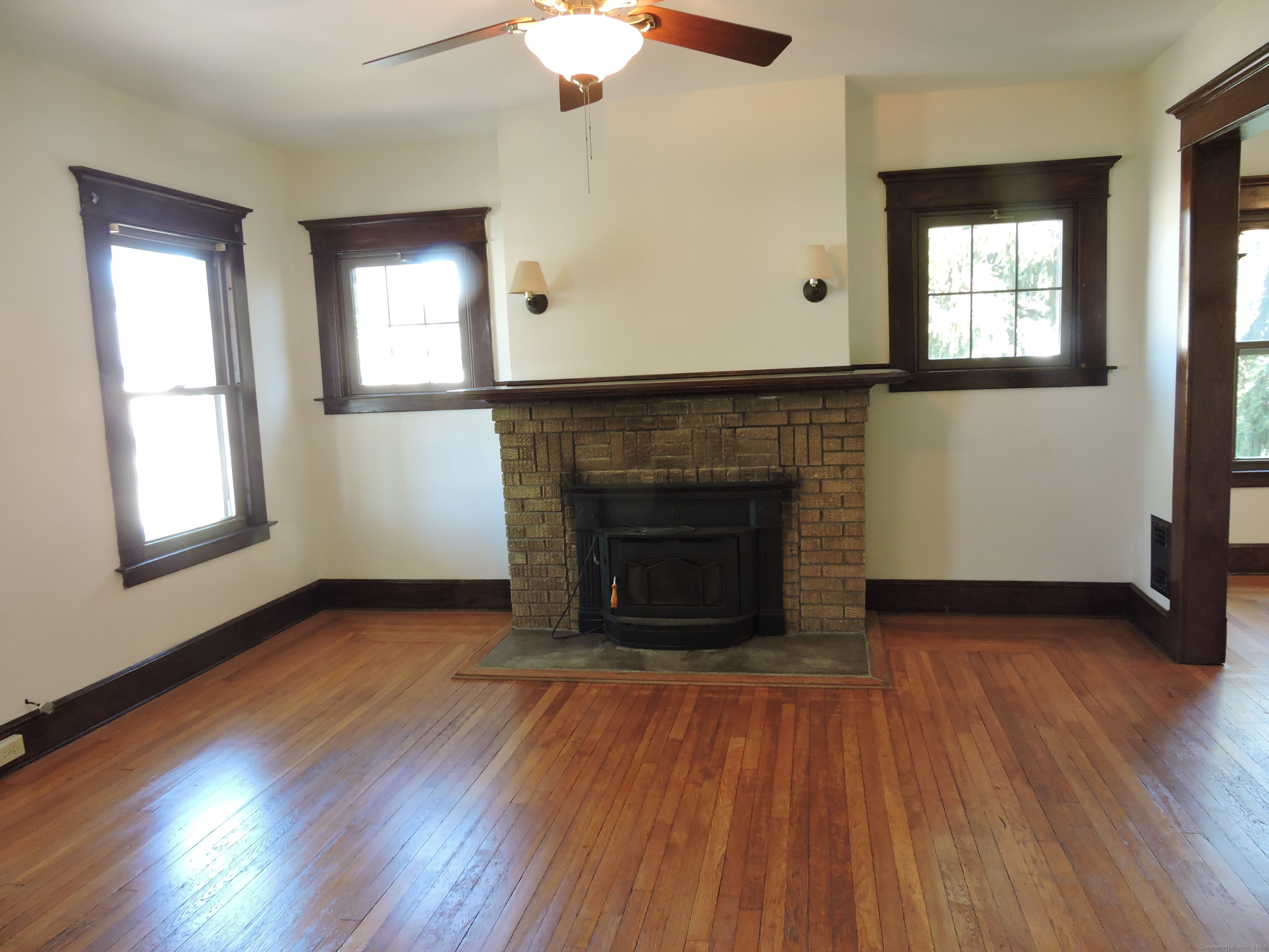 121 East Avenue