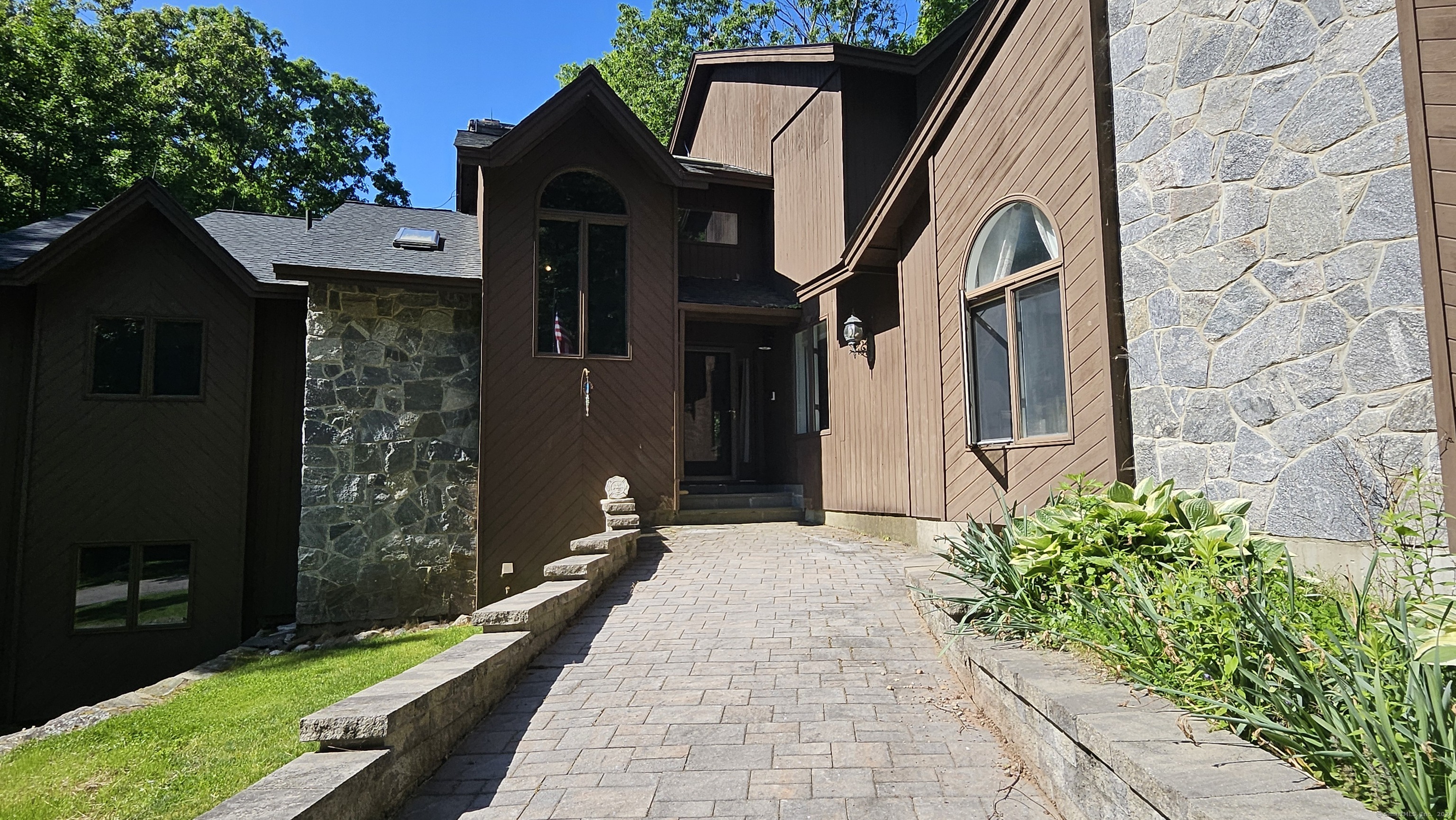 41 North Parker Road