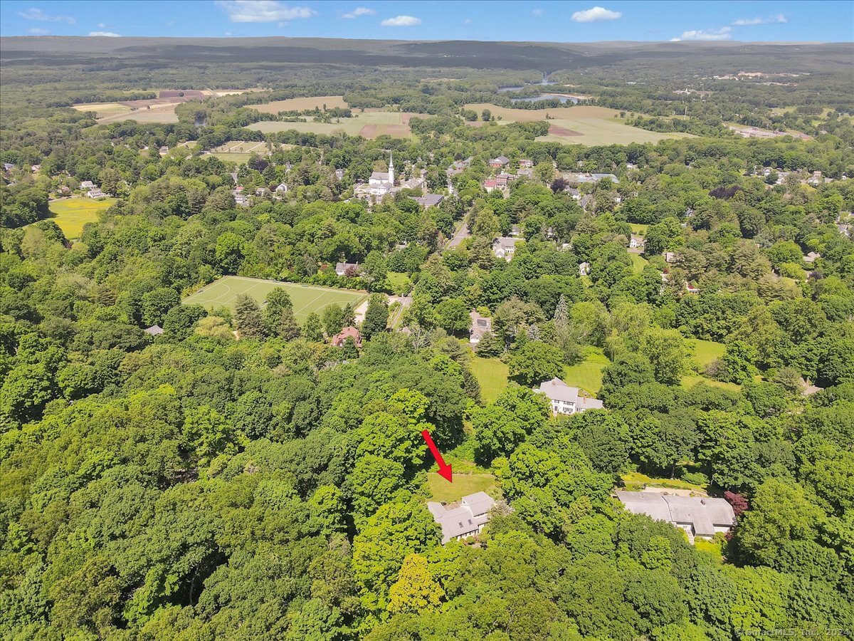 4 Hilltop Road