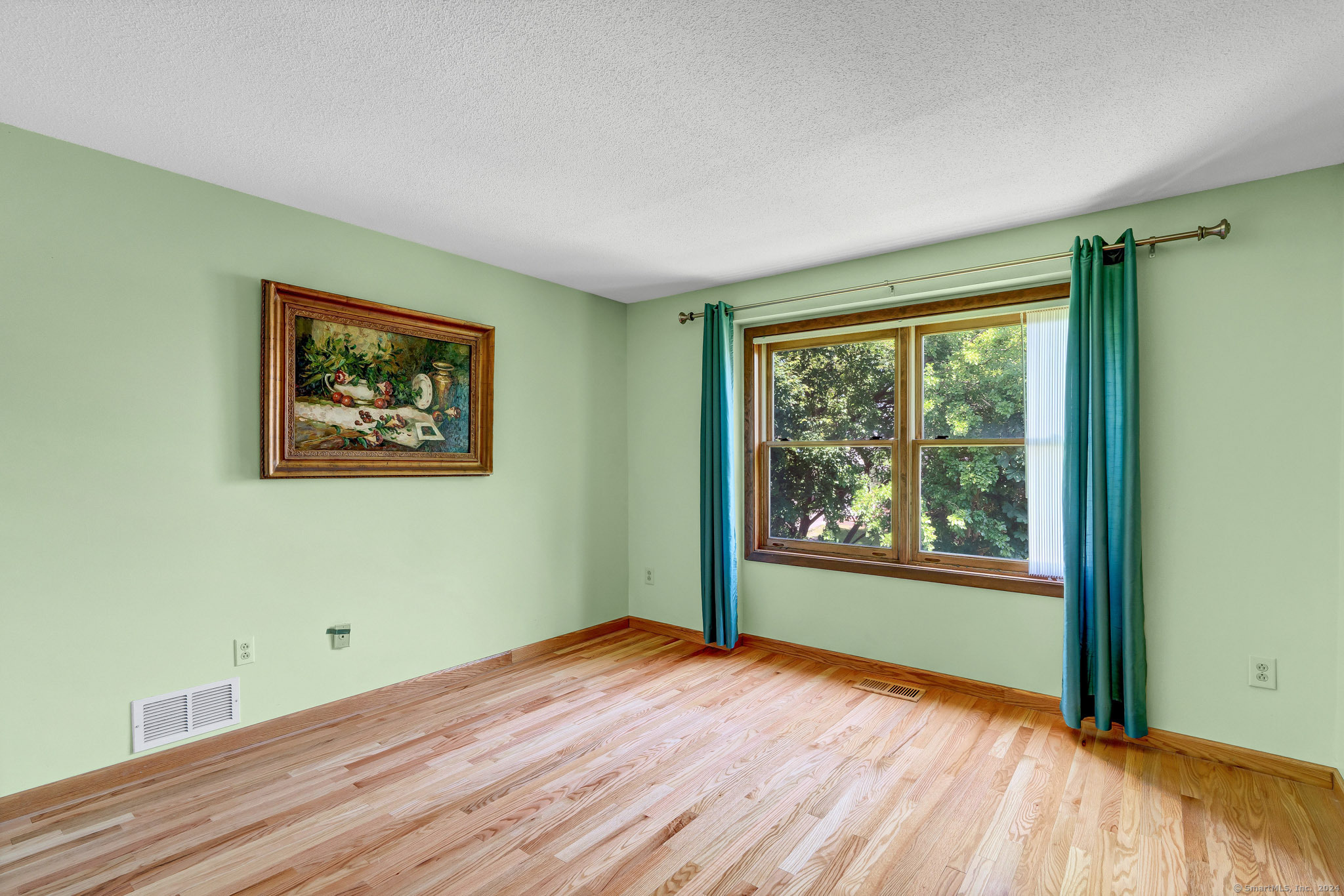 23 Smith Street 1B