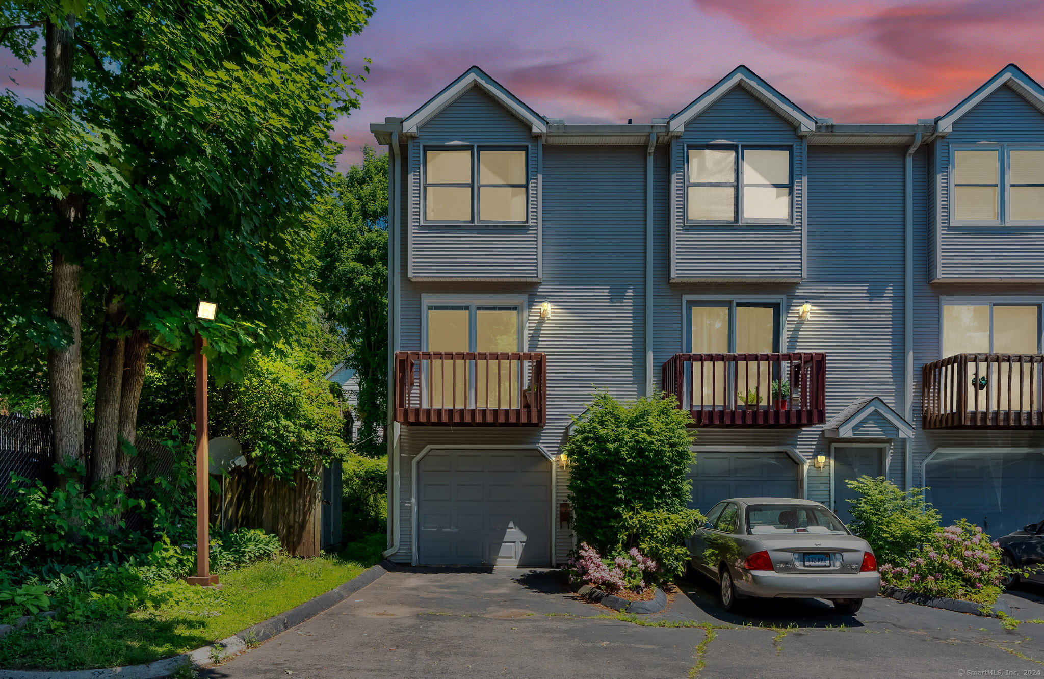 23 Smith Street 1B