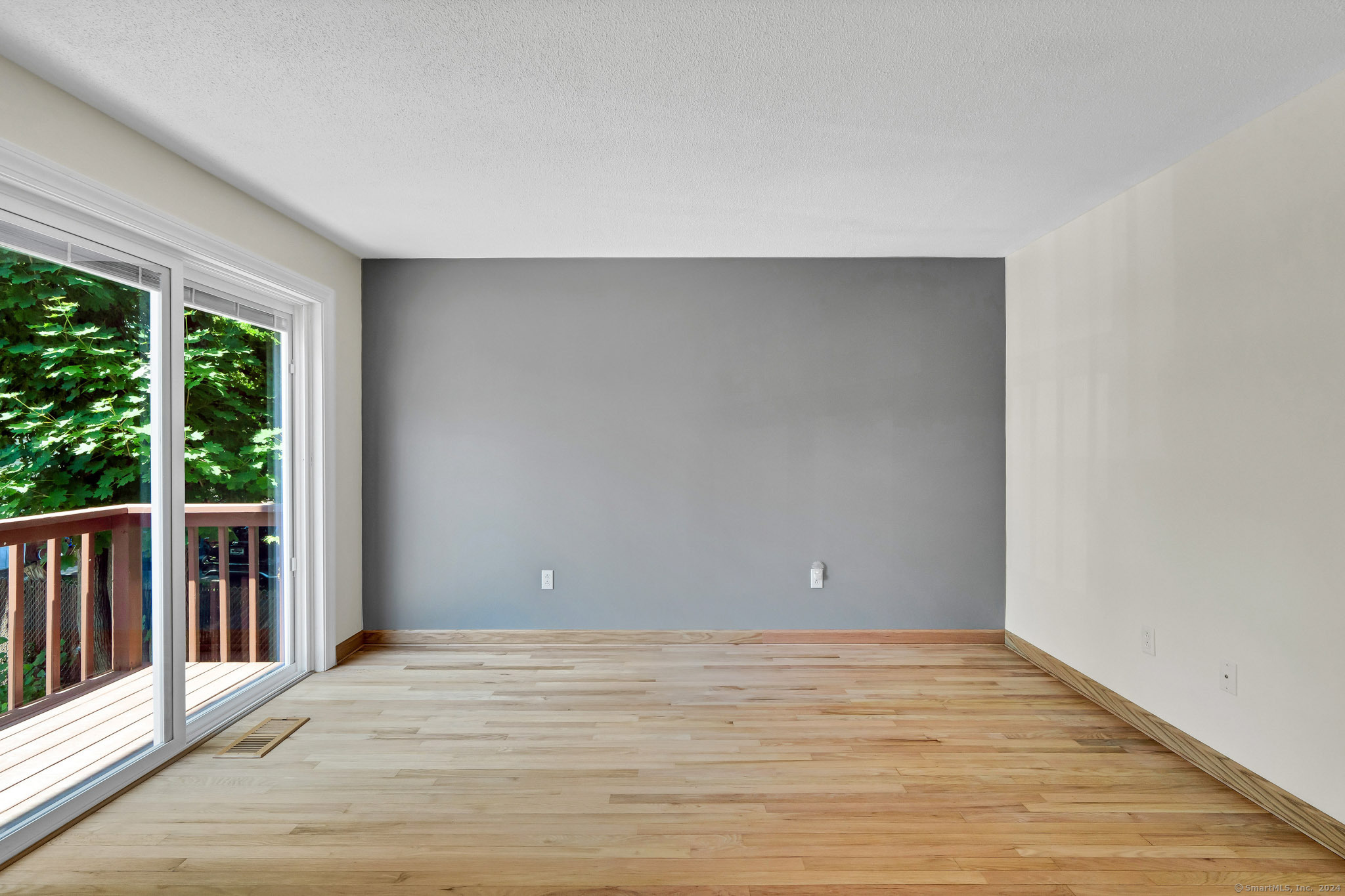 23 Smith Street 1B