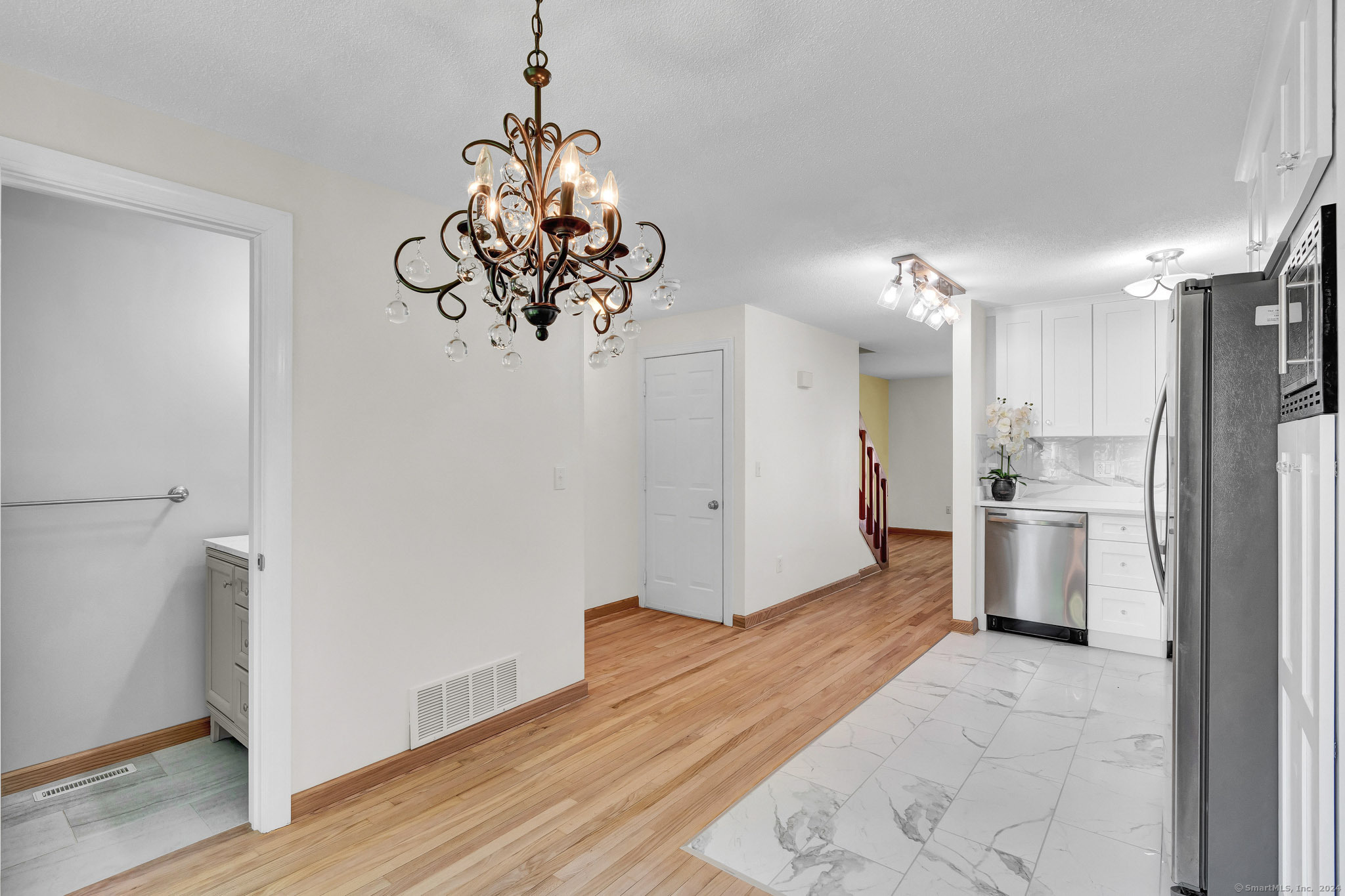 23 Smith Street 1B
