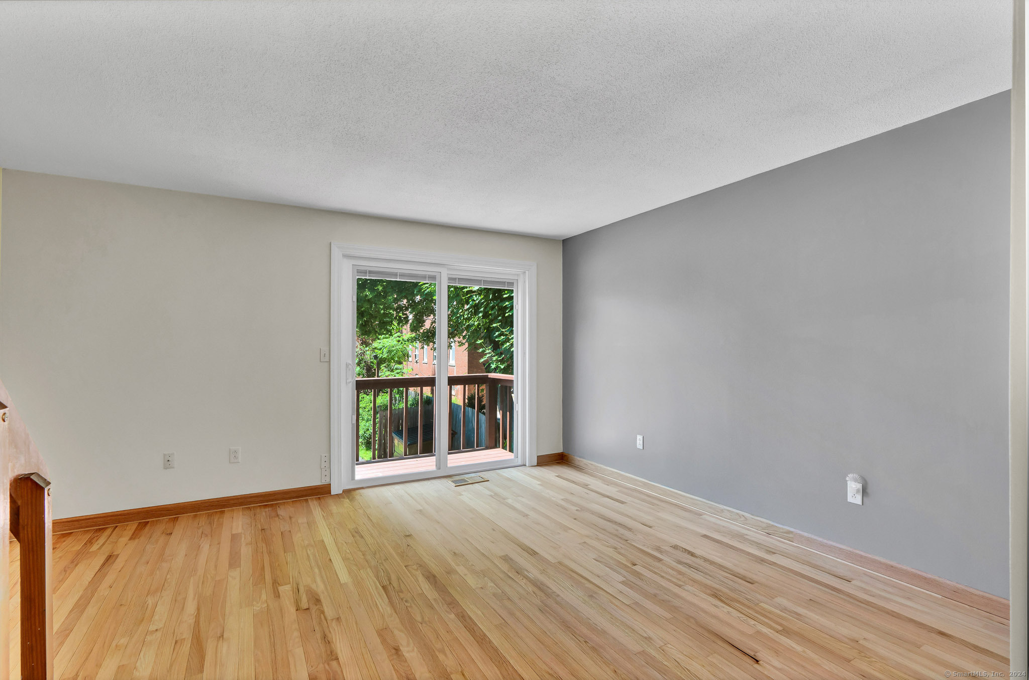 23 Smith Street 1B